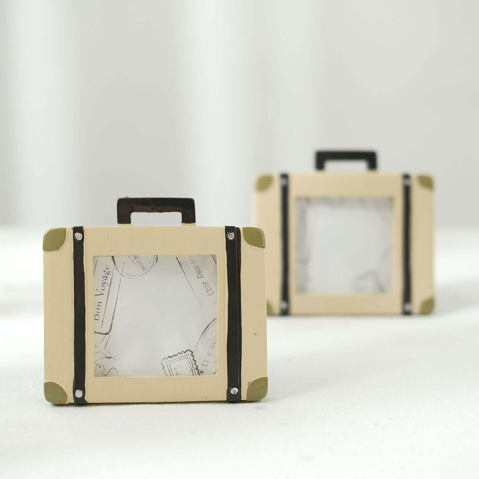 Hot Sale! 4-Pack Resin Mini Suitcase Picture Frames - Ideal Vintage Travel Wedding Place Card Holders & Party Favors