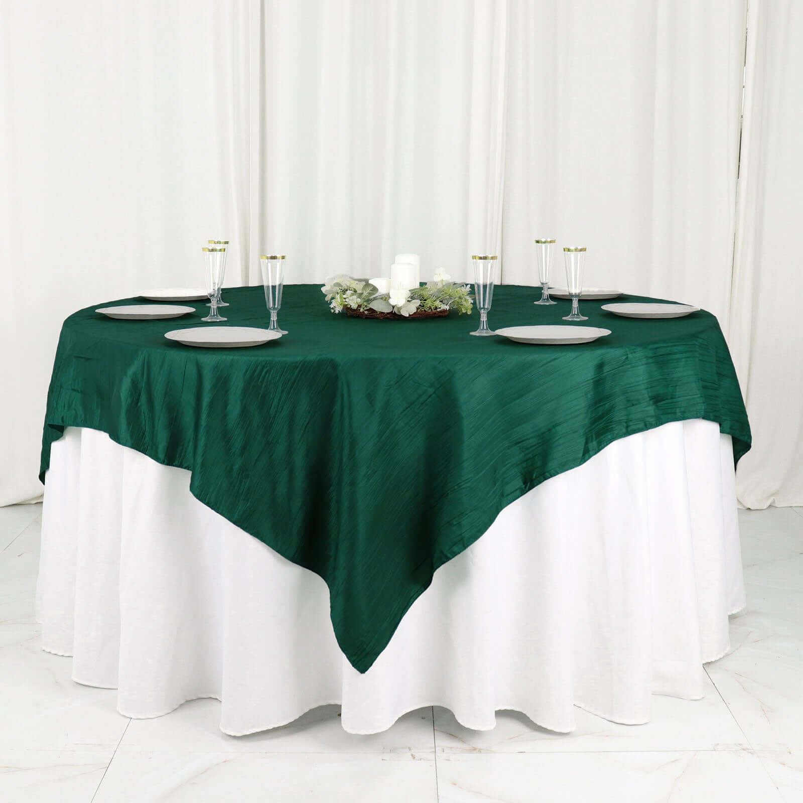72x72 Square Hunter Emerald Green Accordion Crinkle Taffeta Table Overlay