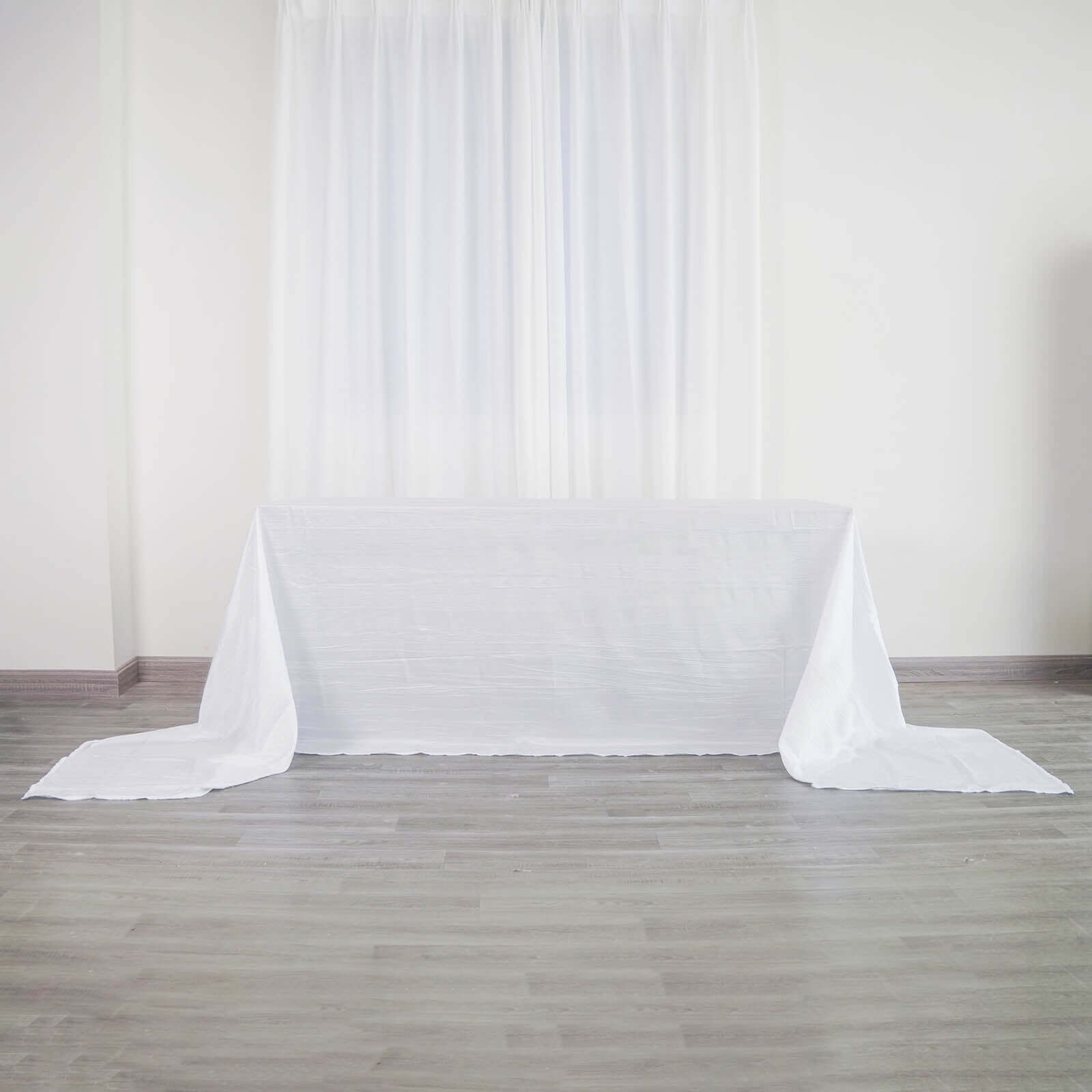 Stylish White Crinkle Taffeta Rectangle Tablecloth for Celebrations - 90x156
