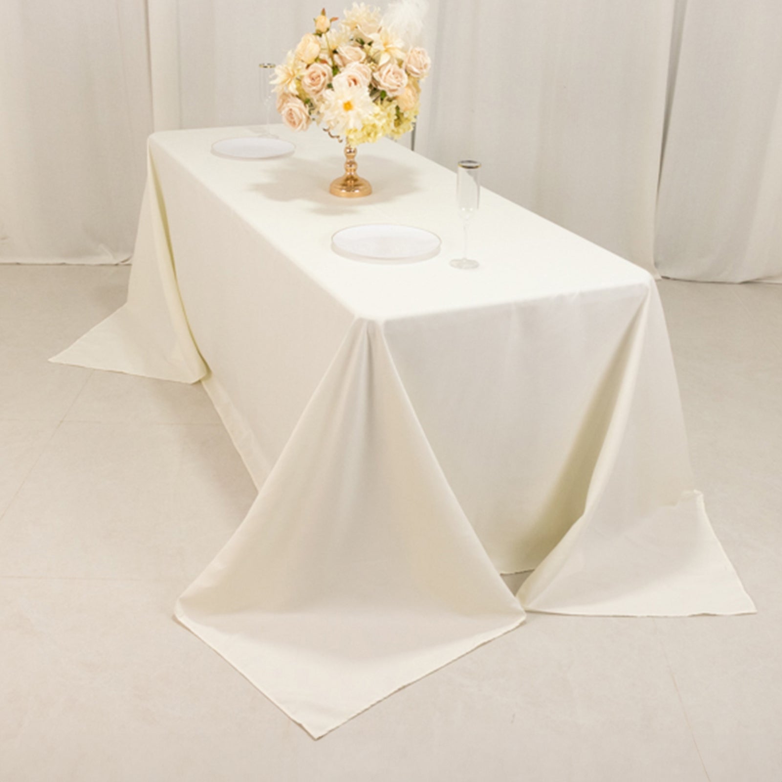 Ivory Seamless Wrinkle - Resistant 90x132 Cotton Blend Rectangle Tablecloth