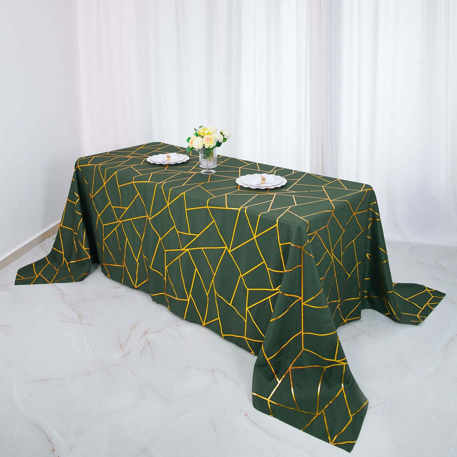 Hot Sale! Wrinkle-Resistant Seamless Polyester Tablecloth in Hunter Emerald Green with Gold Foil Geometric Pattern, 90x132