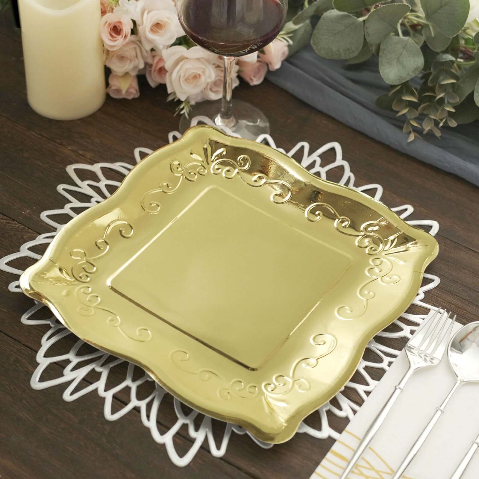 25-Pack Disposable Gold Square Dinner Plates with Vintage Pottery Embossed Design for Glamorous Events