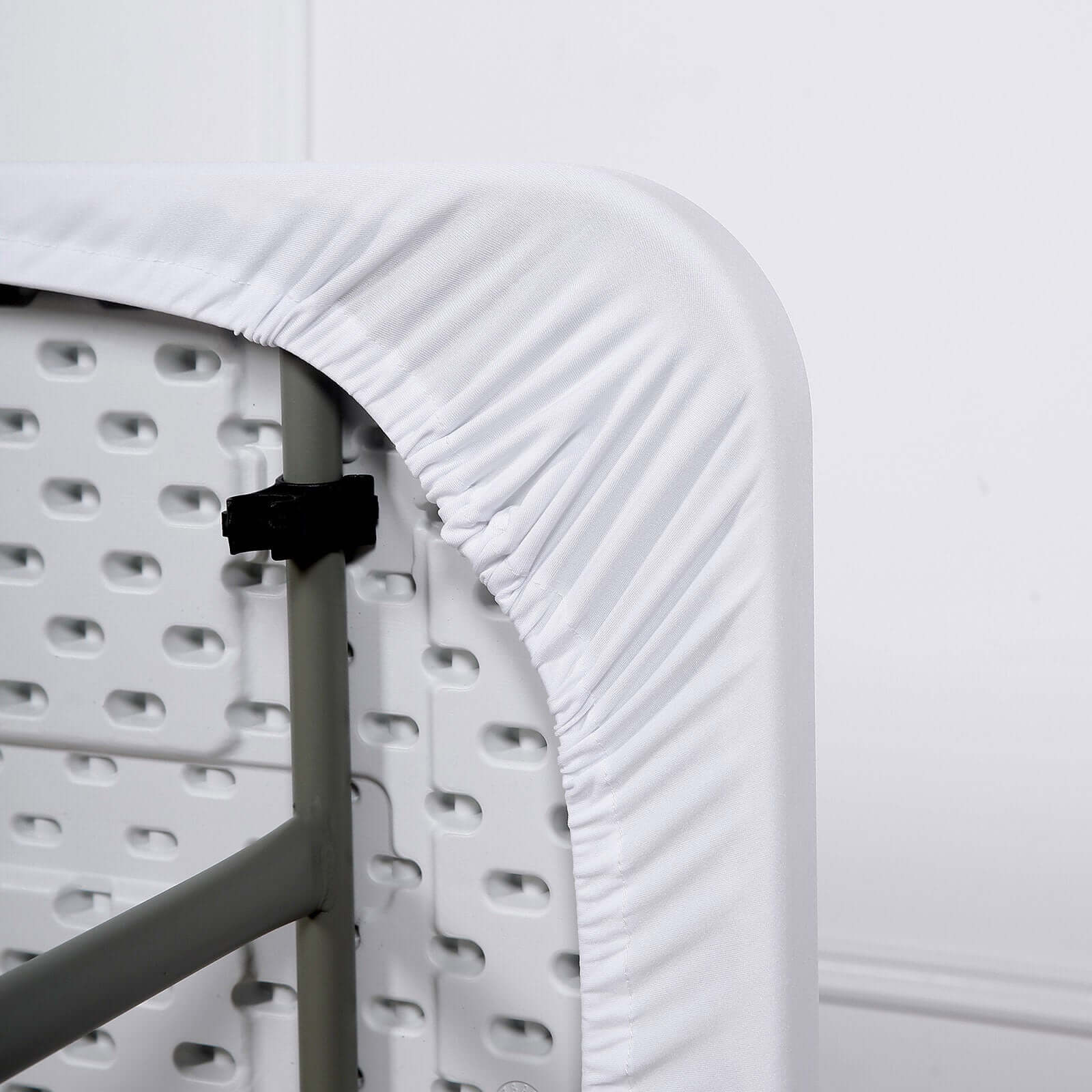 White Stretchy & Wrinkle-Free Spandex Table Topper for 8-Foot Tables