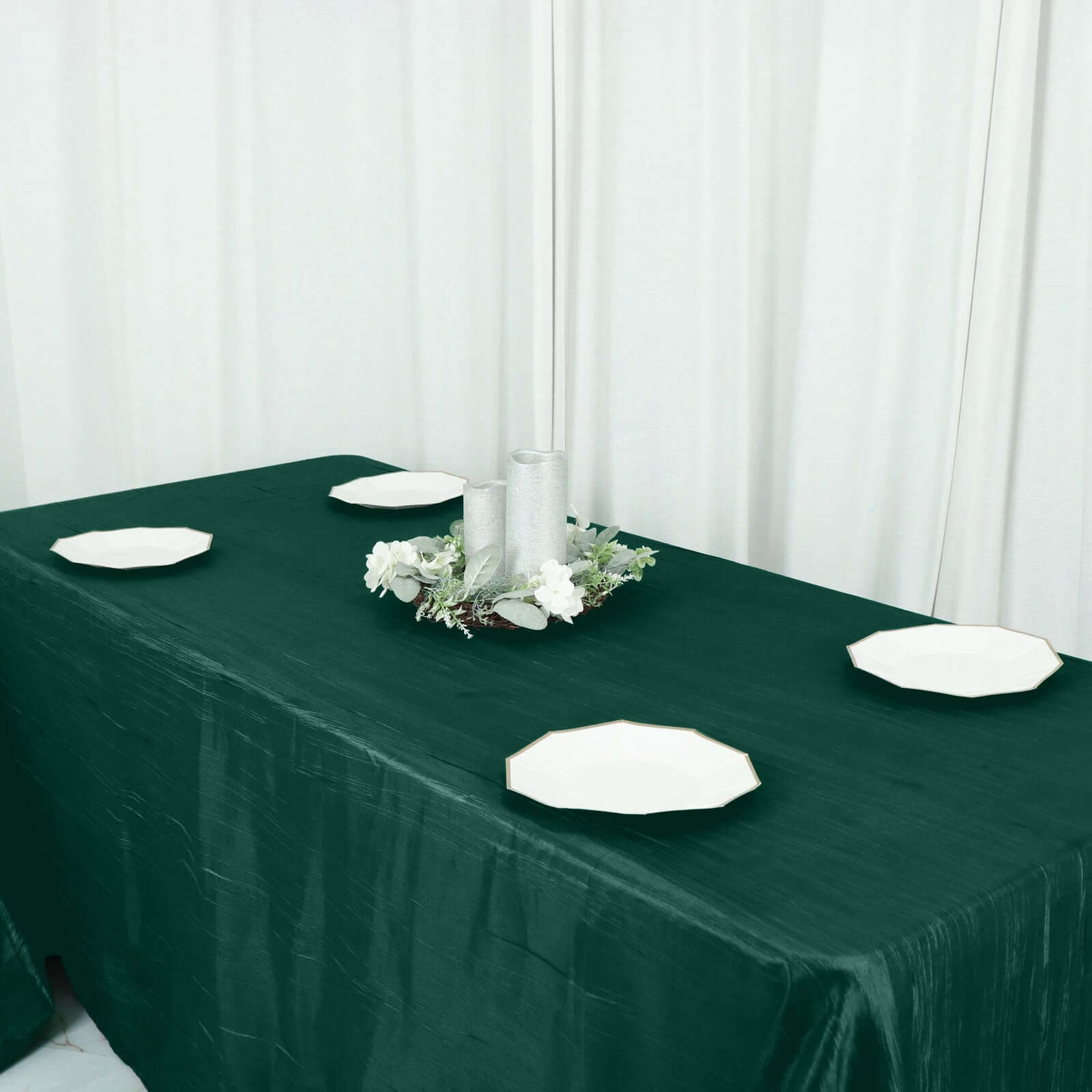 Exclusive Hunter Emerald Green Crinkle Taffeta Rectangle Tablecloth 90x156 - Ideal for Events