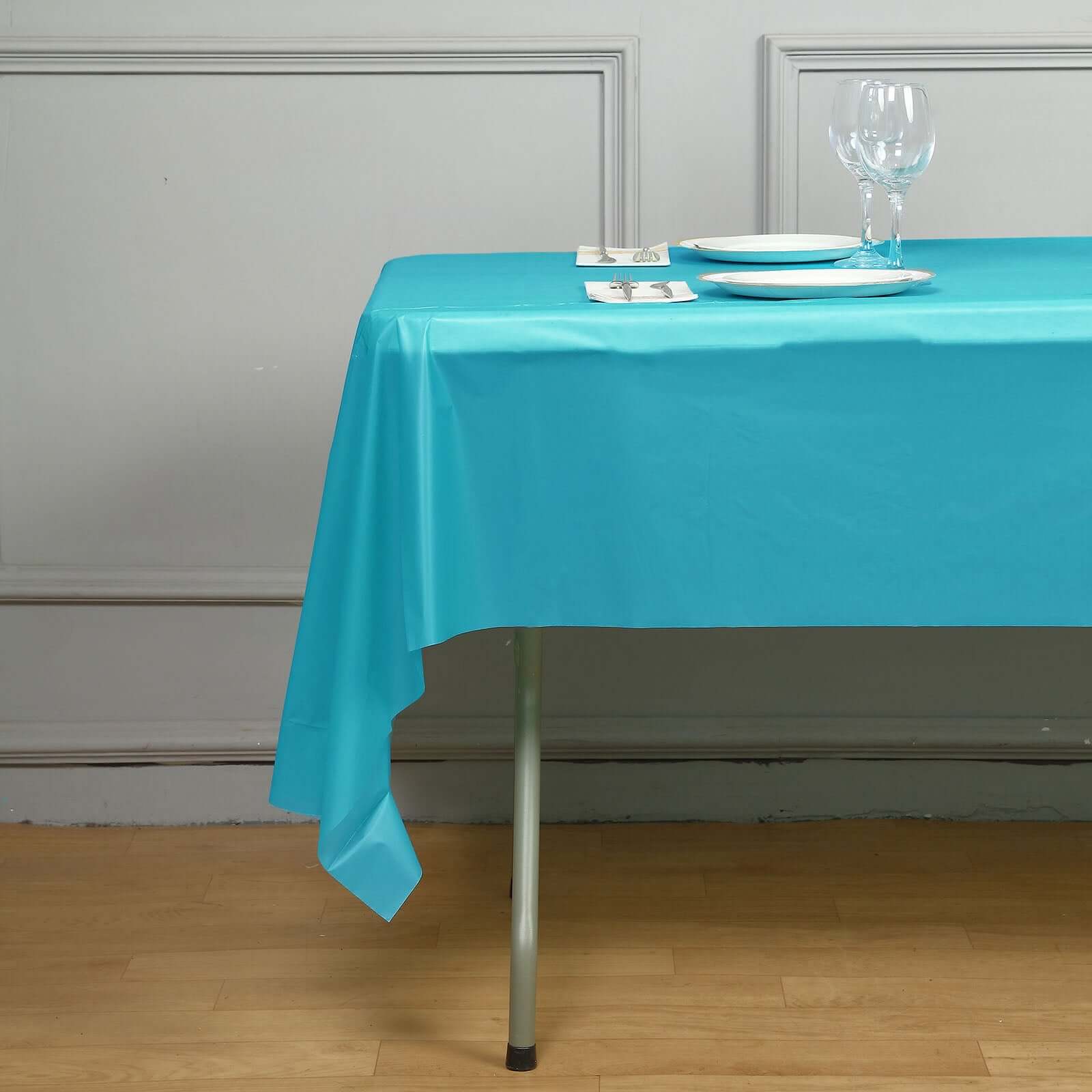 5-Pack Turquoise Rectangle Plastic Table Covers - Durable & Reusable PVC Disposable Covers for Gatherings