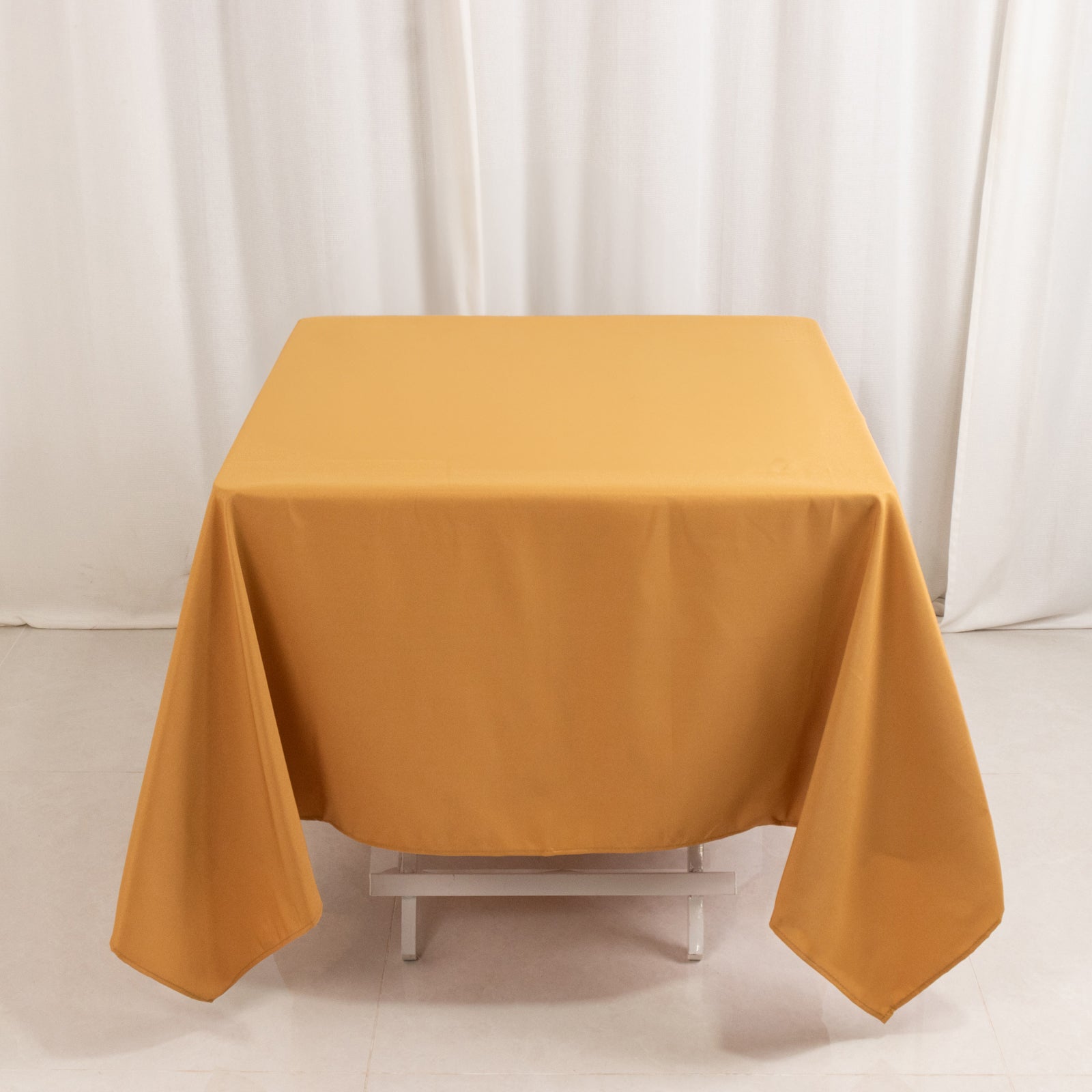 Hot Sale! 220GSM Wrinkle-Resistant Gold 70x70 Premium Polyester Square Tablecloth for Stylish Gatherings