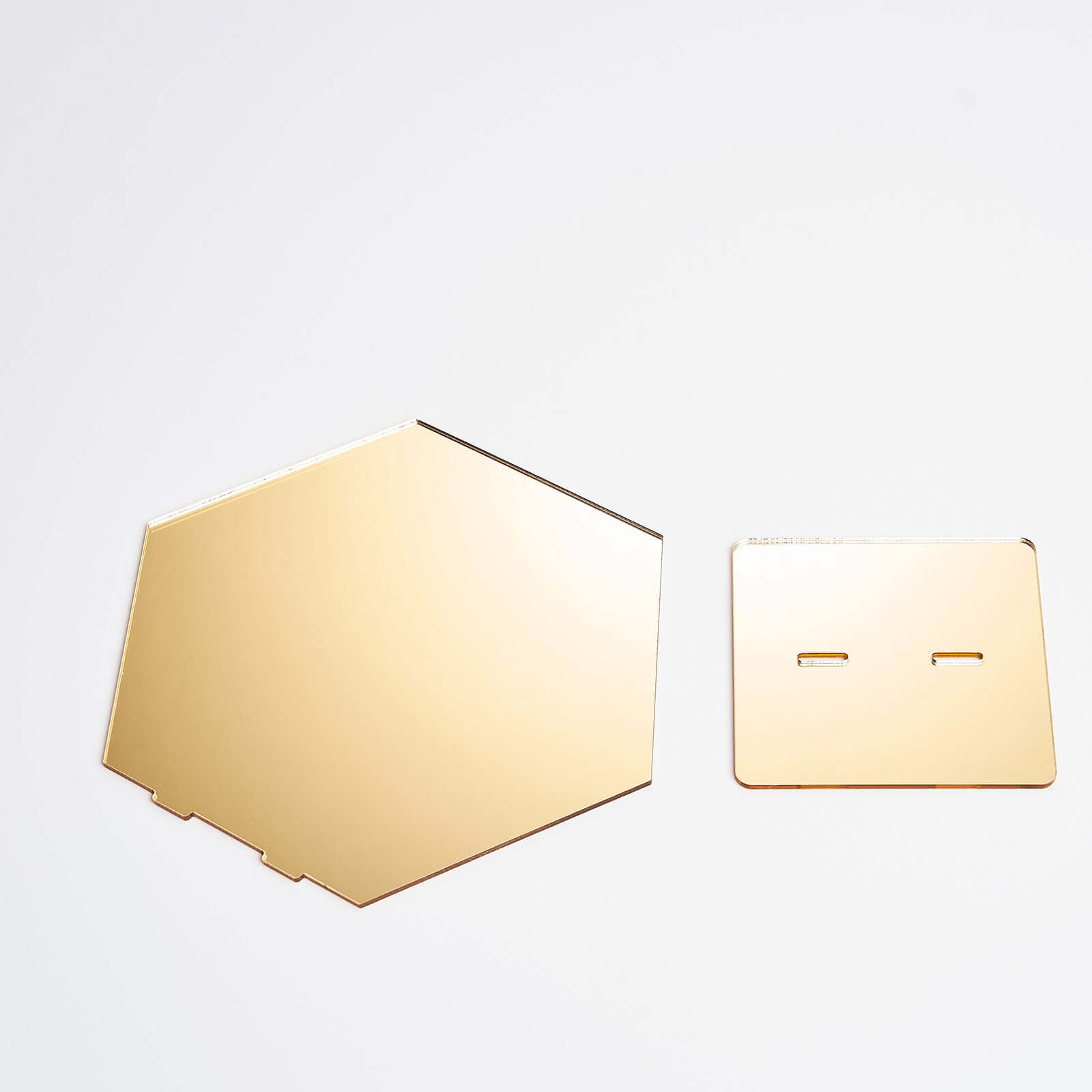 5-Pack Gold Acrylic Hexagon Table Sign Holders for Modern Event Centerpieces