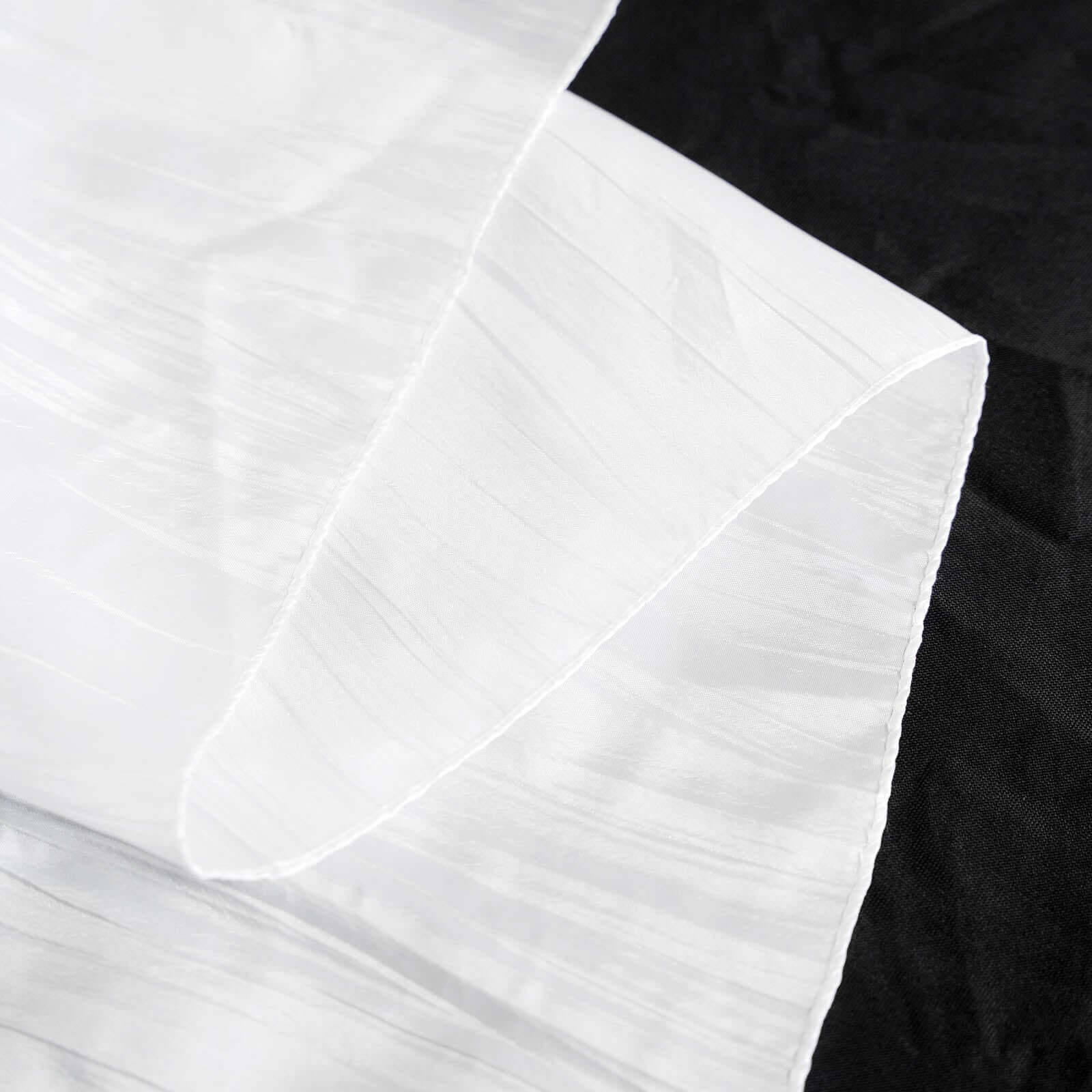 Stylish White Crinkle Taffeta Rectangle Tablecloth for Celebrations - 90x156