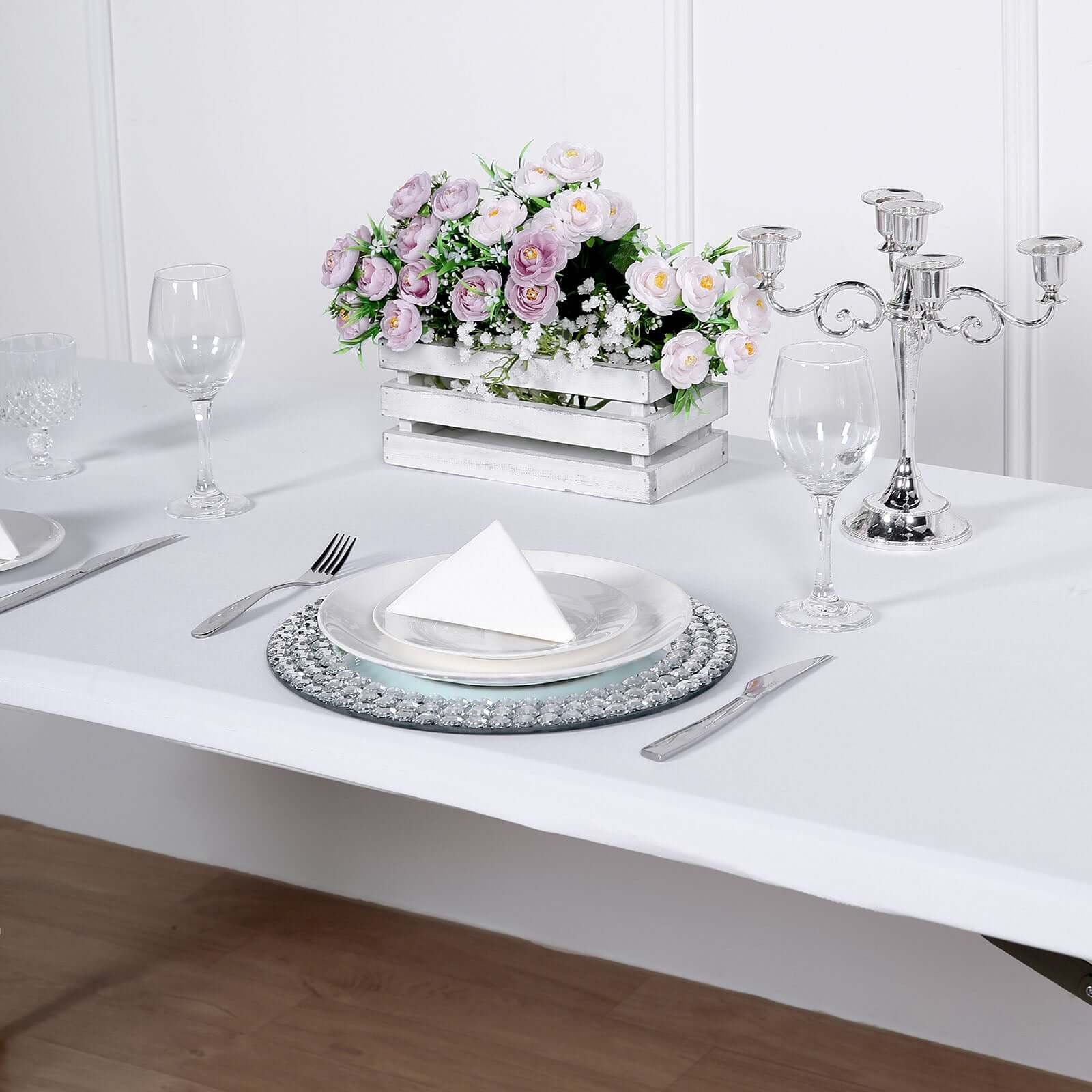 White Stretchy & Wrinkle-Free Spandex Table Topper for 8-Foot Tables