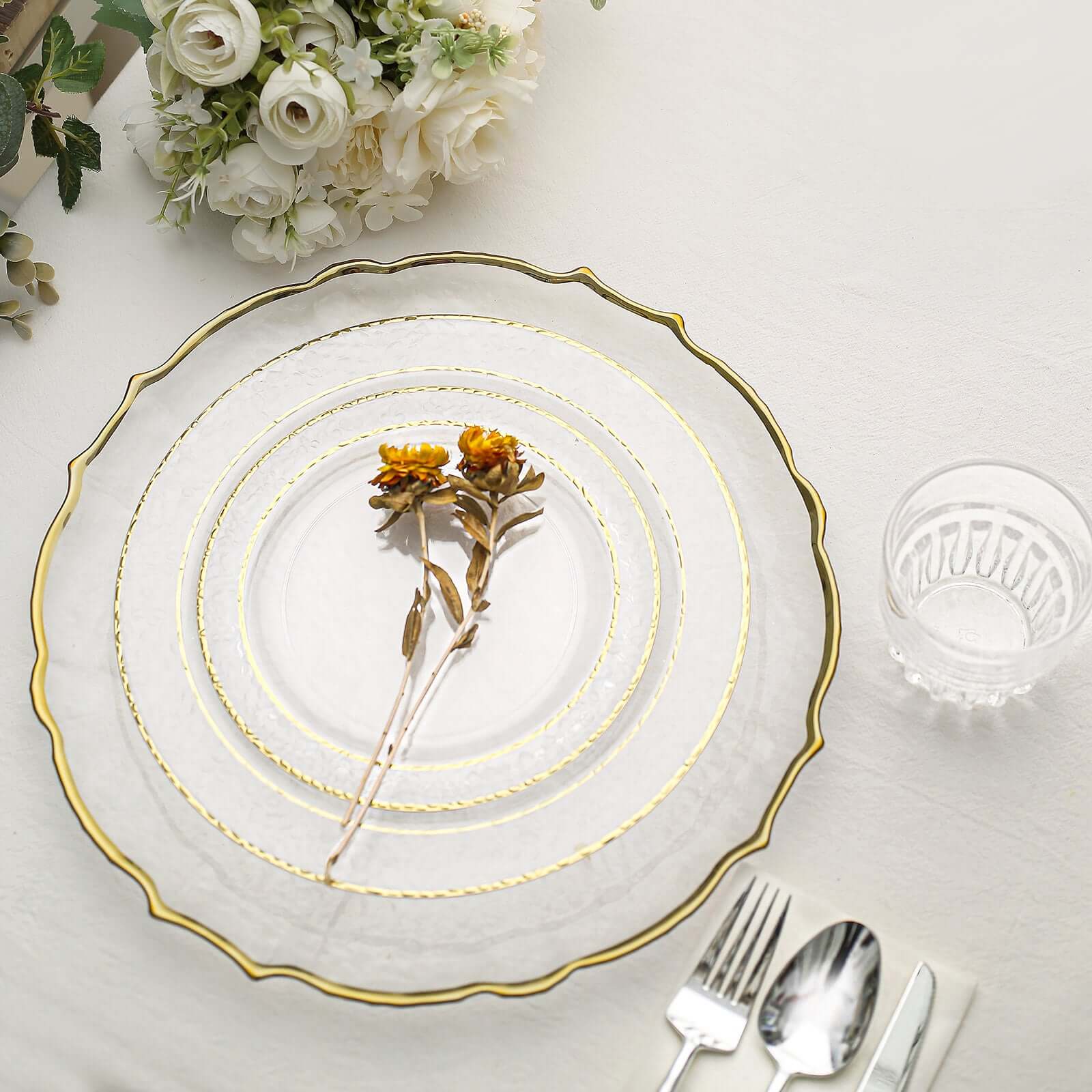 10-Piece Set of Disposable Clear Plastic Appetizer Plates with Hammered Design and Gold Rim for Special Events