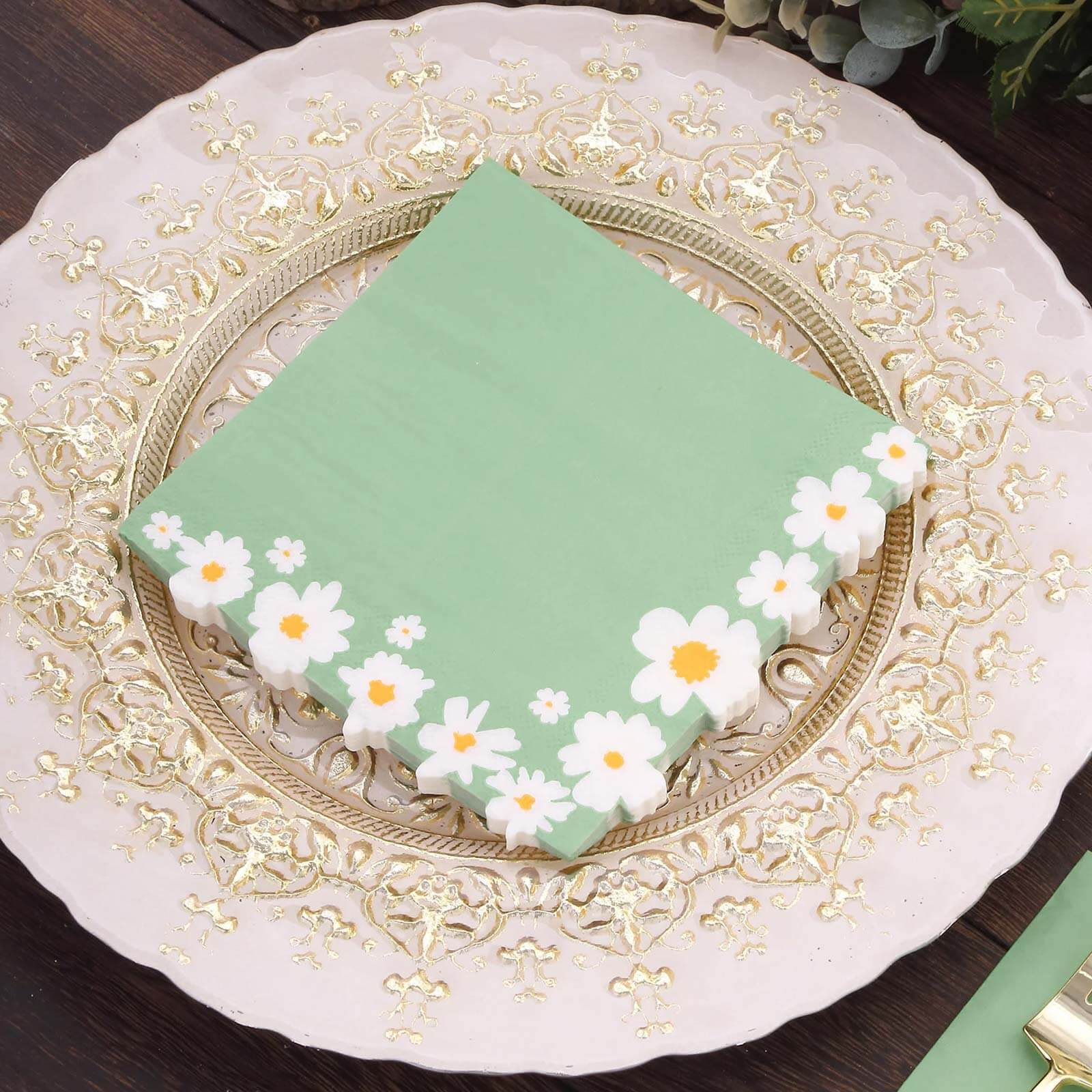 20-Piece Sage Green Daisy Flower 2-Ply Soft 18GSM Paper Beverage Napkins 6.5x6.5