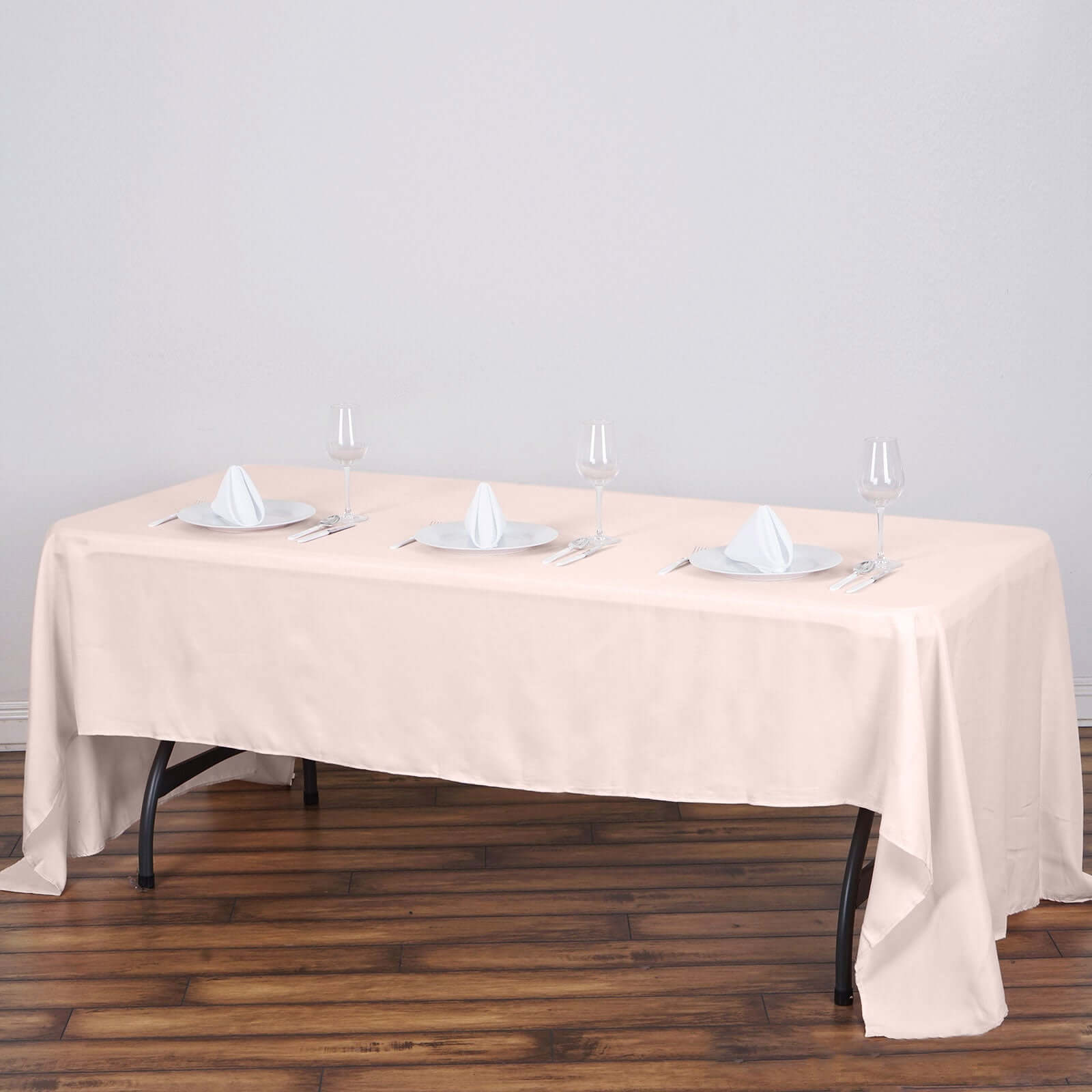 Wrinkle-Resistant Blush 60x126 Polyester Rectangle Table Cover