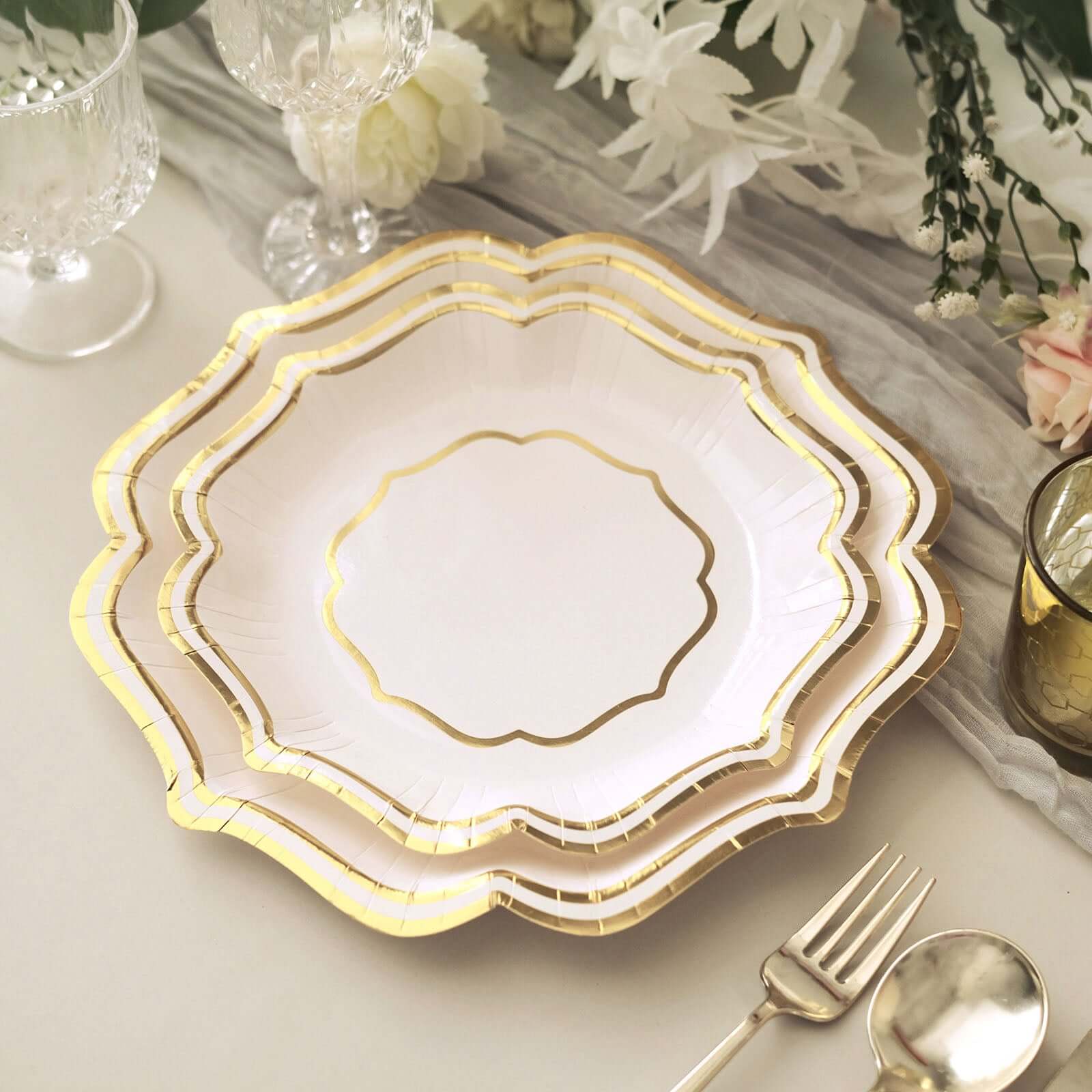 25-Pack Disposable White Paper Dessert Plates with Gold Scallop Rim - Ideal for Classy Events