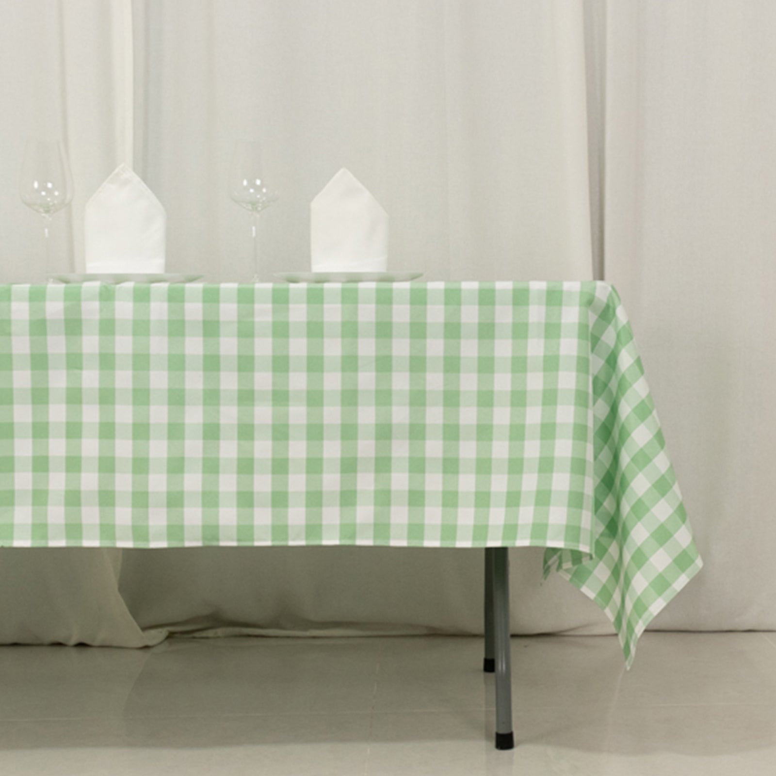 White/Sage Green Checkered Buffalo Plaid 60x102 Polyester Rectangle Tablecloth