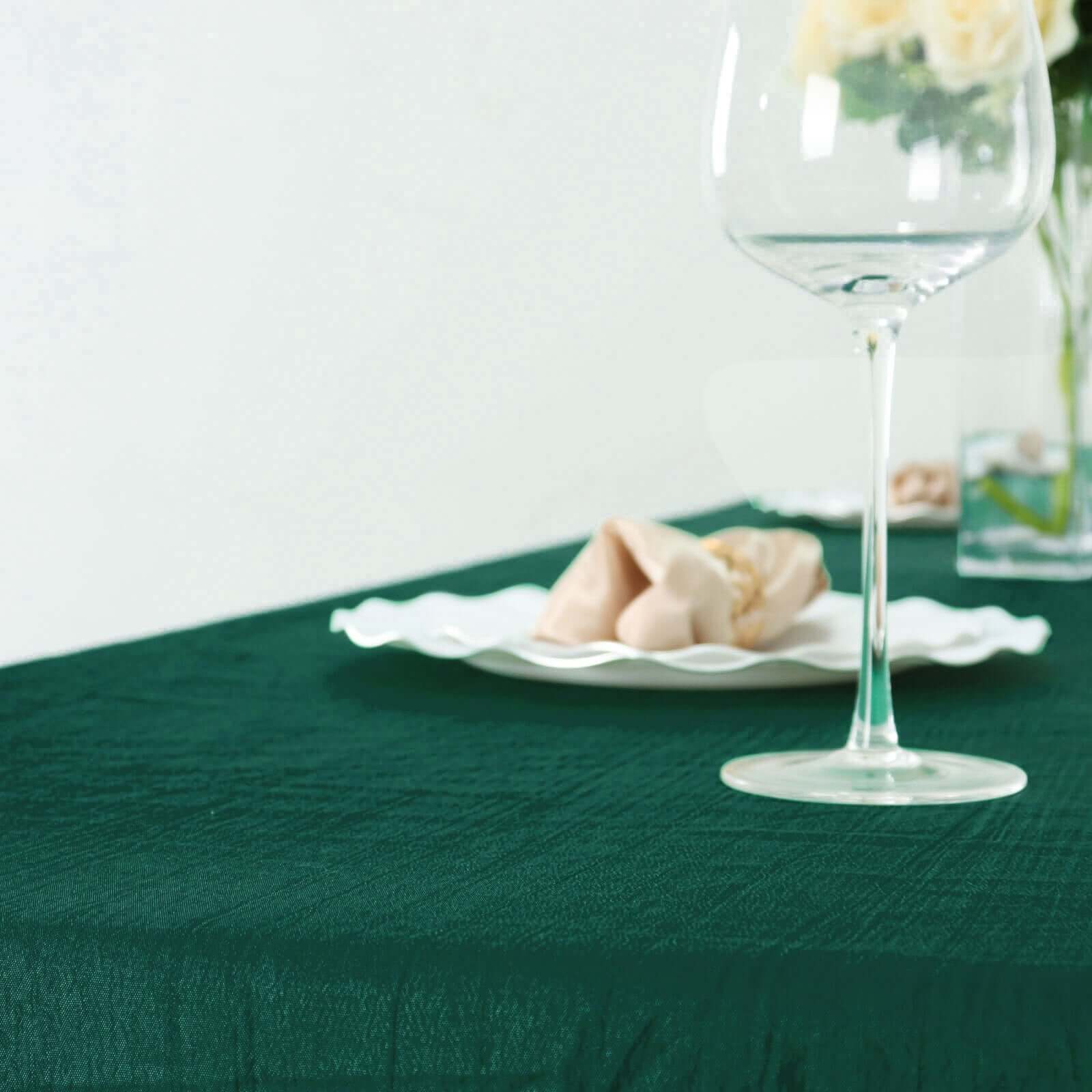 Exclusive Hunter Emerald Green Crinkle Taffeta 90x132 Rectangle Seamless Tablecloth