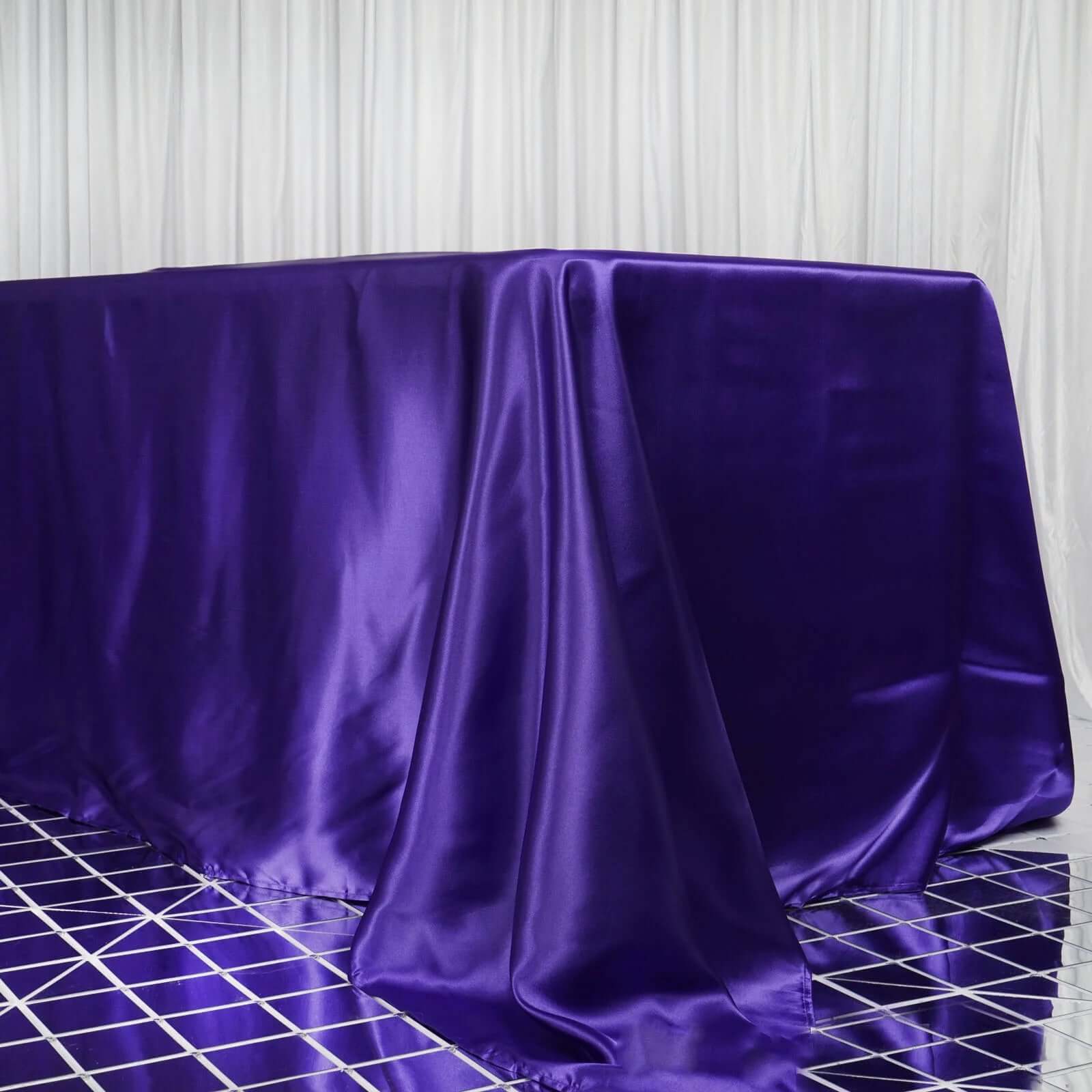 Exclusive Purple Seamless Satin Tablecloth 90x156