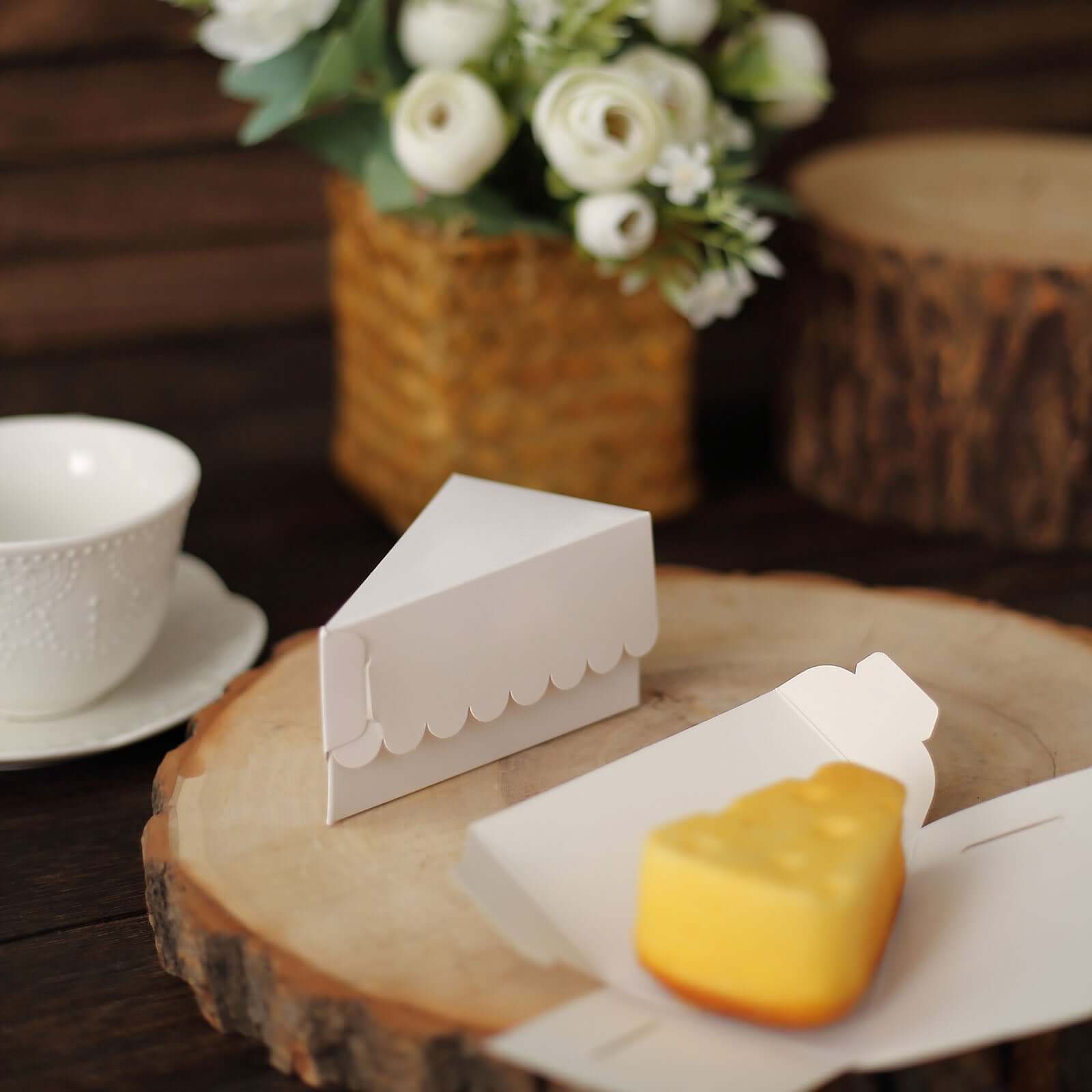 Hot Deal! 10-Pack White Cardstock Triangle Cake Slice Boxes with Scalloped Top for Desserts & Party Favors