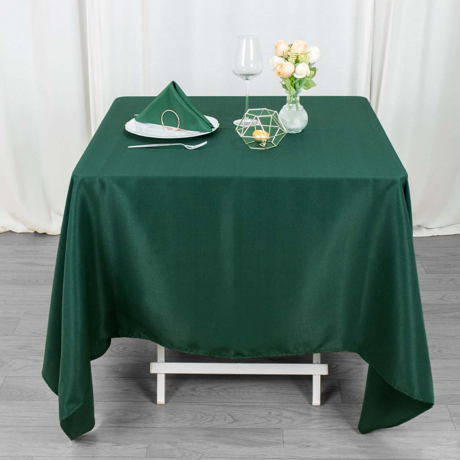 220GSM Wrinkle-Resistant 70x70 Premium Polyester Square Tablecloth in Hunter Emerald Green