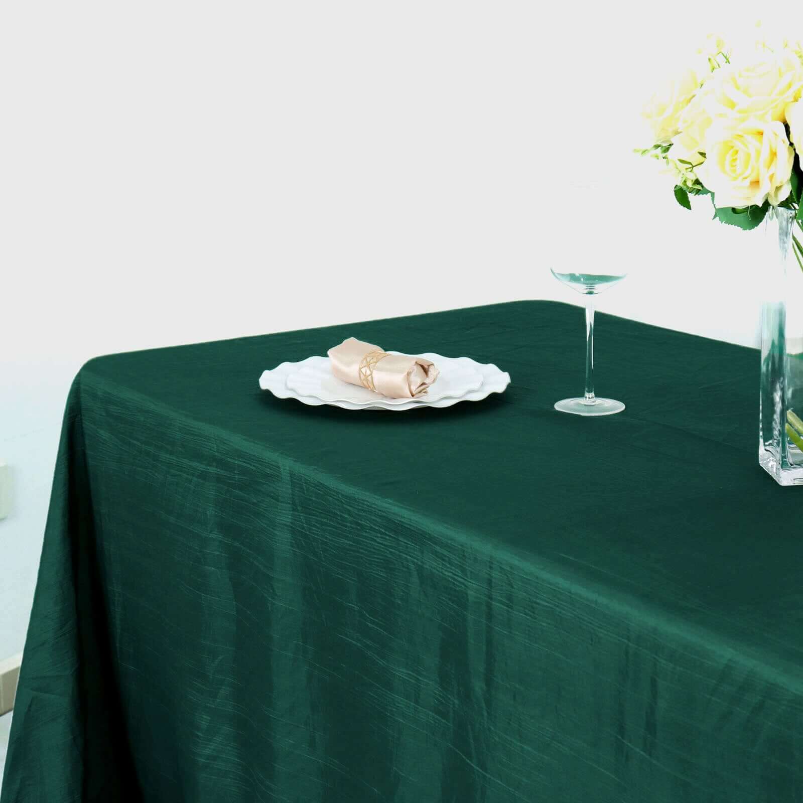 Exclusive Hunter Emerald Green Crinkle Taffeta 90x132 Rectangle Seamless Tablecloth