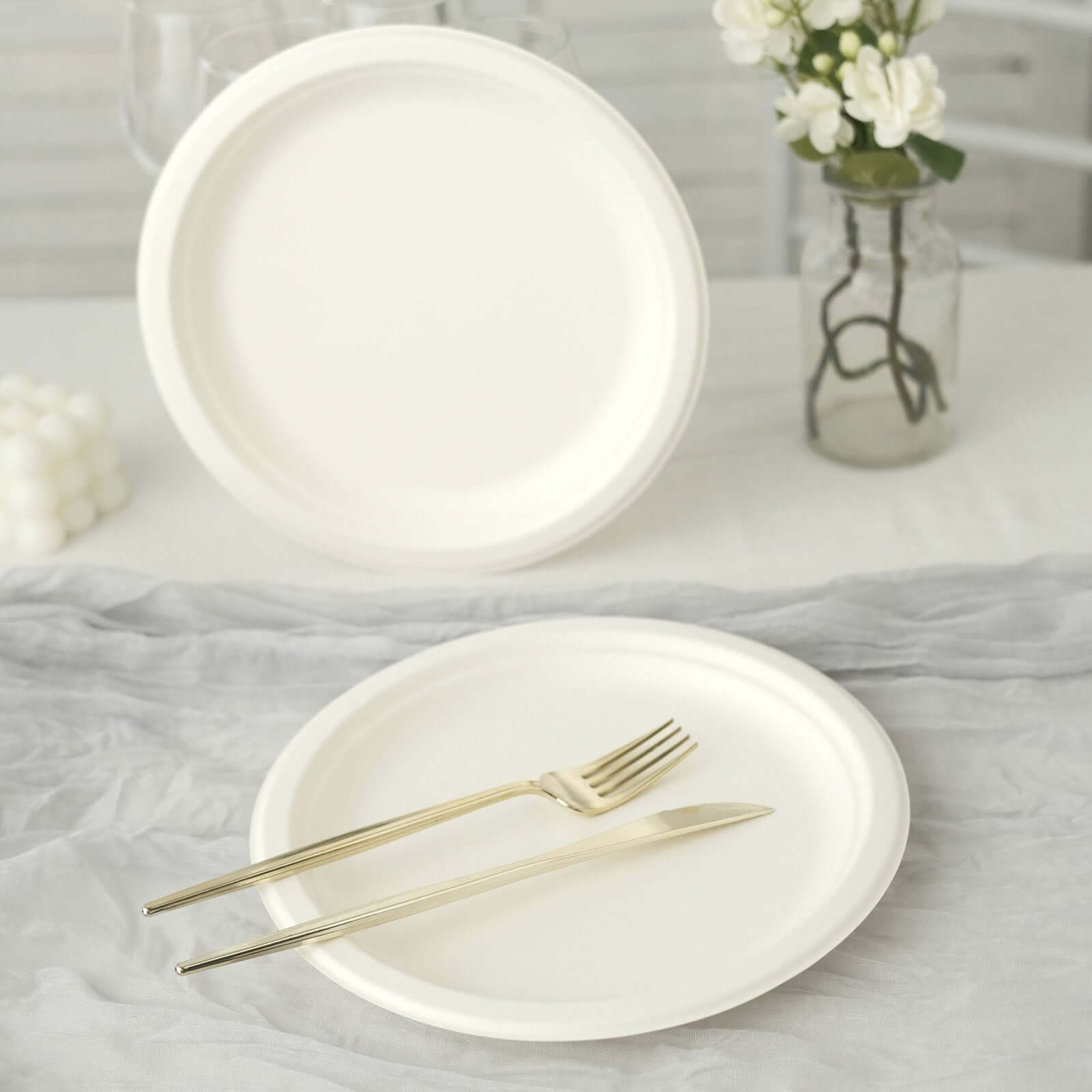Hot Deal! 50-Pack Biodegradable White Round 9-Inch Bagasse Dinner Plates for Outdoor Parties