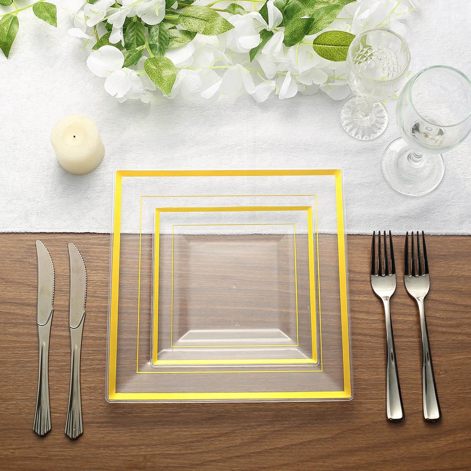 10-Pack Disposable Clear Square Salad & Dessert Plastic Plates with Elegant Gold Trim, 7 Inches