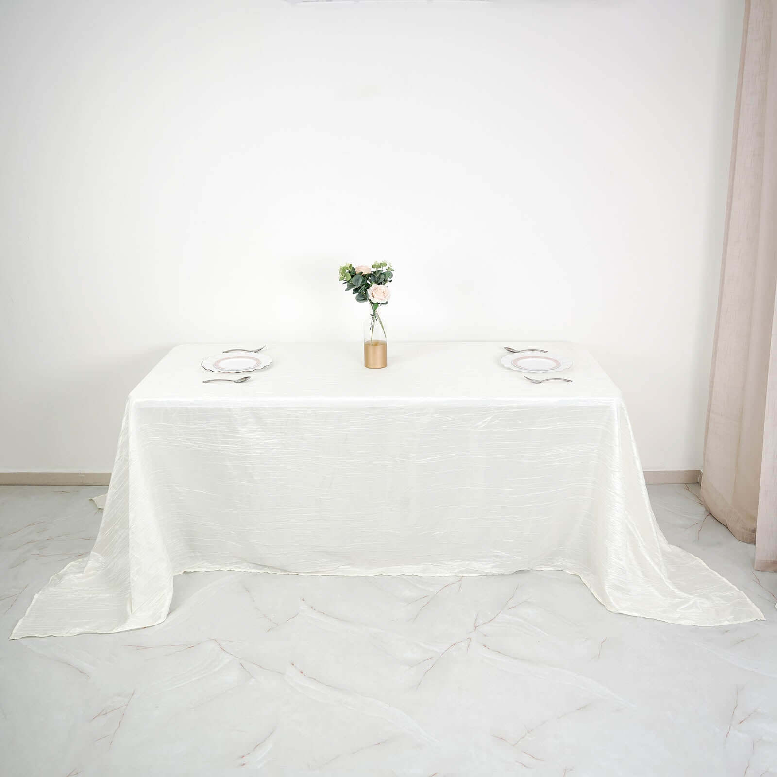 Ivory Seamless Accordion Crinkle Taffeta Rectangle Tablecloth 90x132 - Perfect for Events