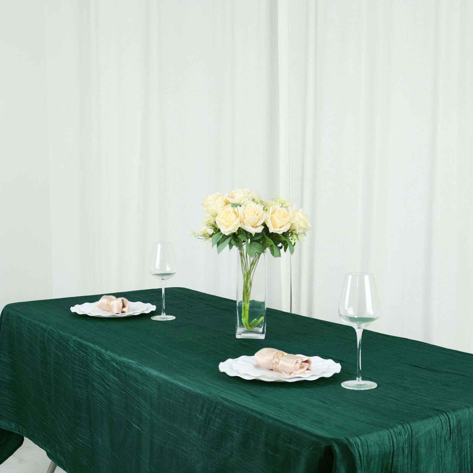 Hunter Emerald Green Crinkle Taffeta Rectangle Tablecloth 60x102