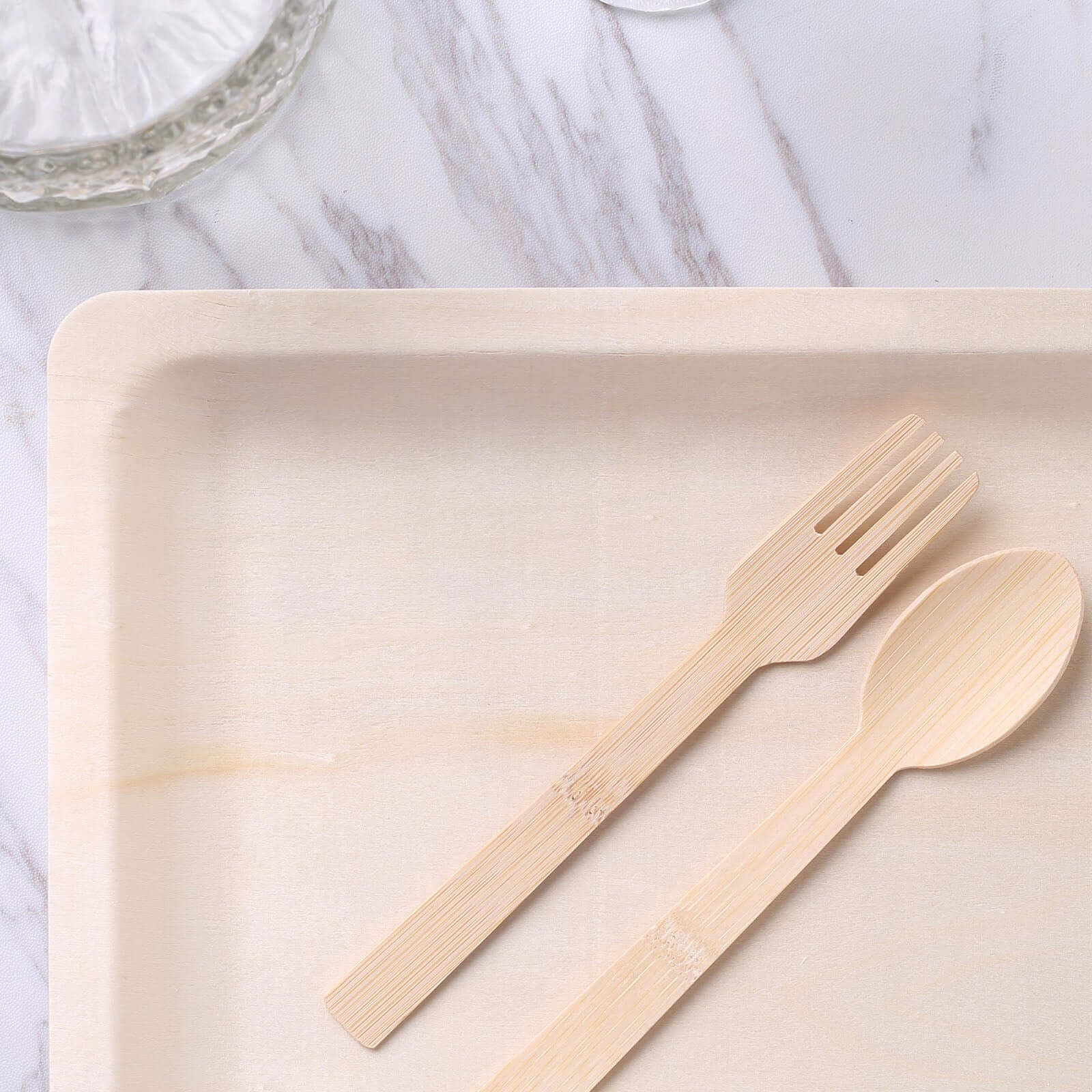 12-Pack Natural Birchwood 8x10 Rectangle Disposable Dinner Plates - Ideal for Farmhouse Events