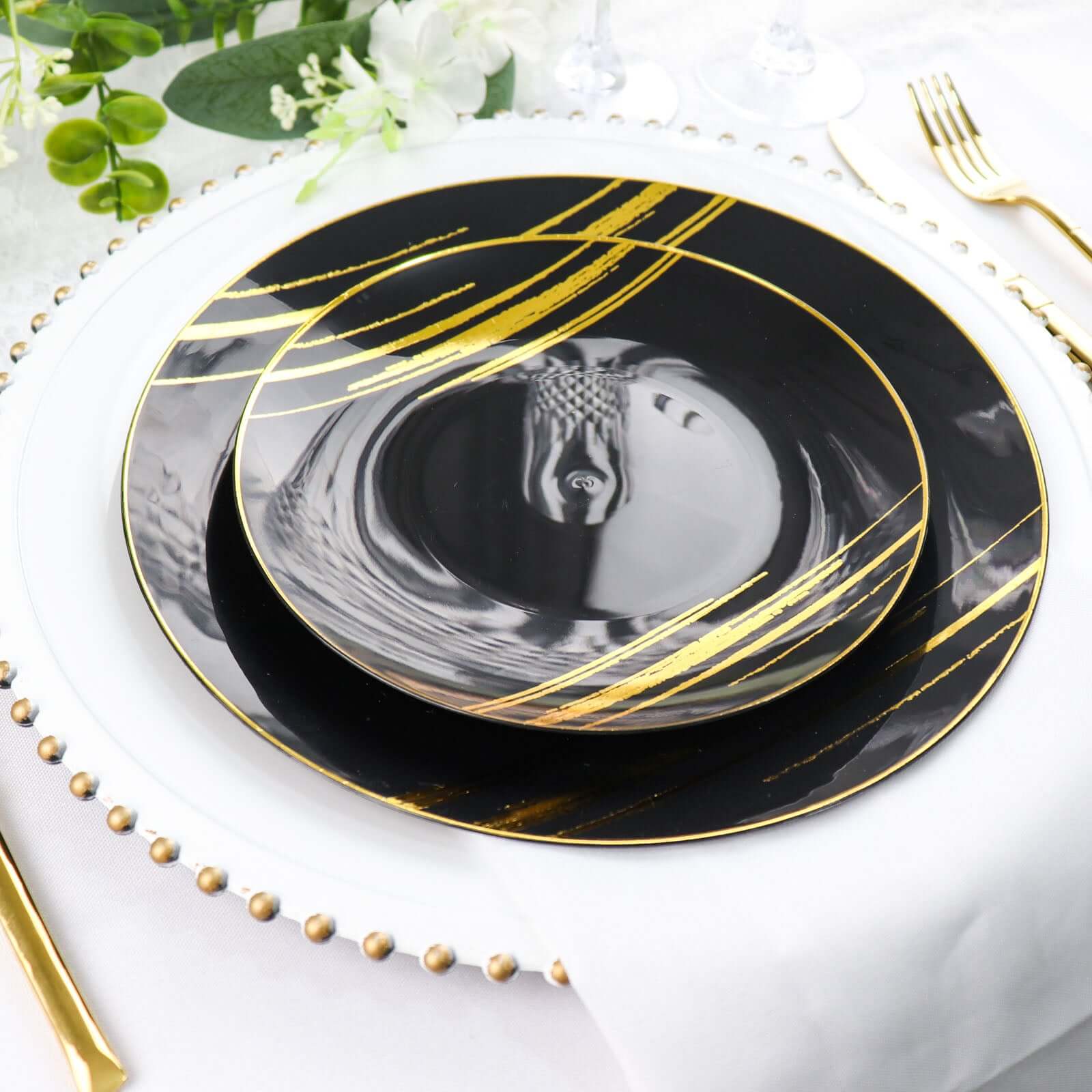 10-Piece Set of Disposable Black Plastic Dessert Plates with Gold Brush Print for Modern Events