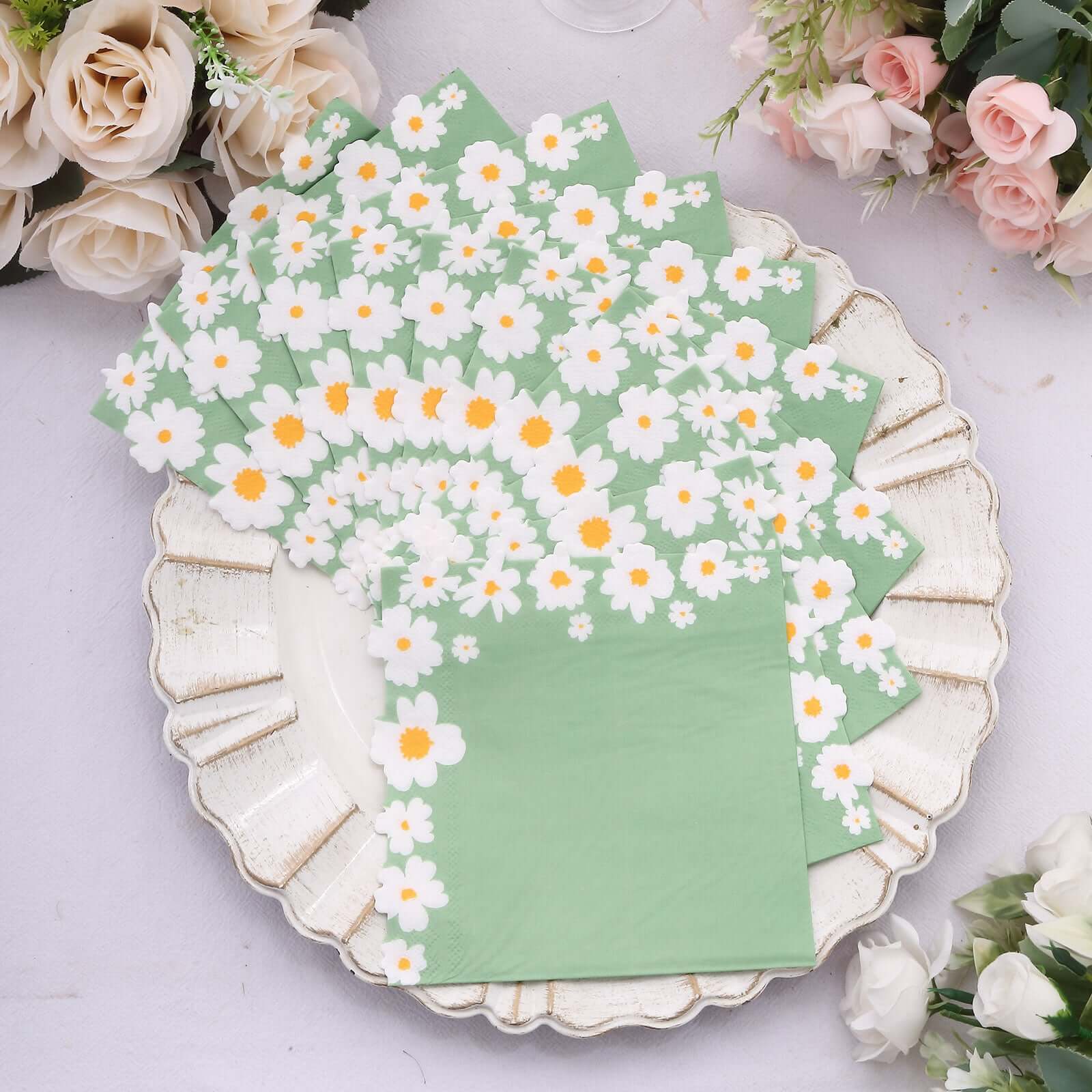 20-Piece Sage Green Daisy Flower 2-Ply Soft 18GSM Paper Beverage Napkins 6.5x6.5