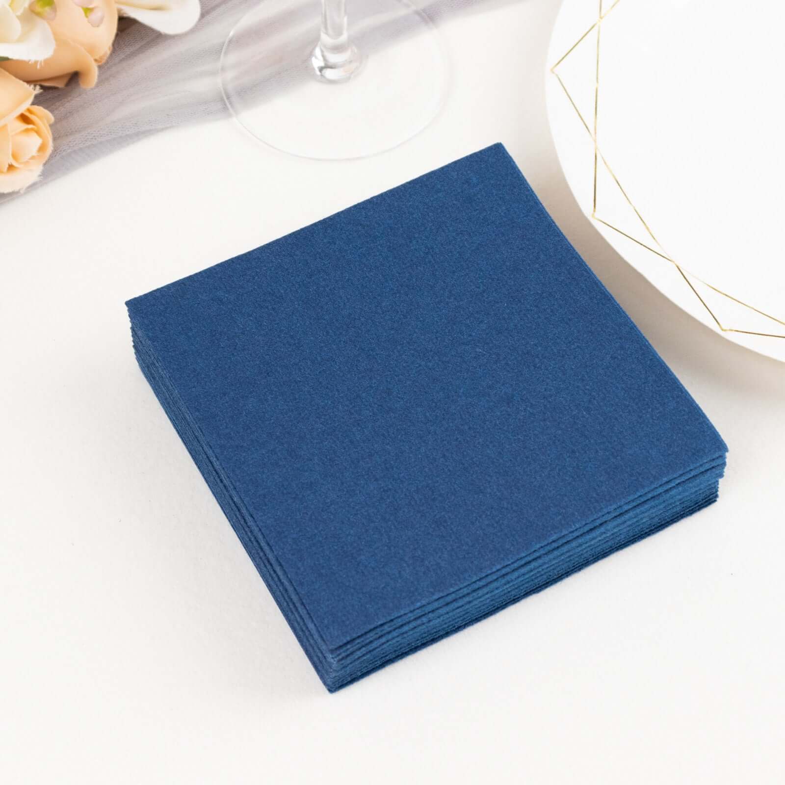 20-Piece Navy Blue 5x5 Linen-Like Airlaid Napkins - Super Absorbent
