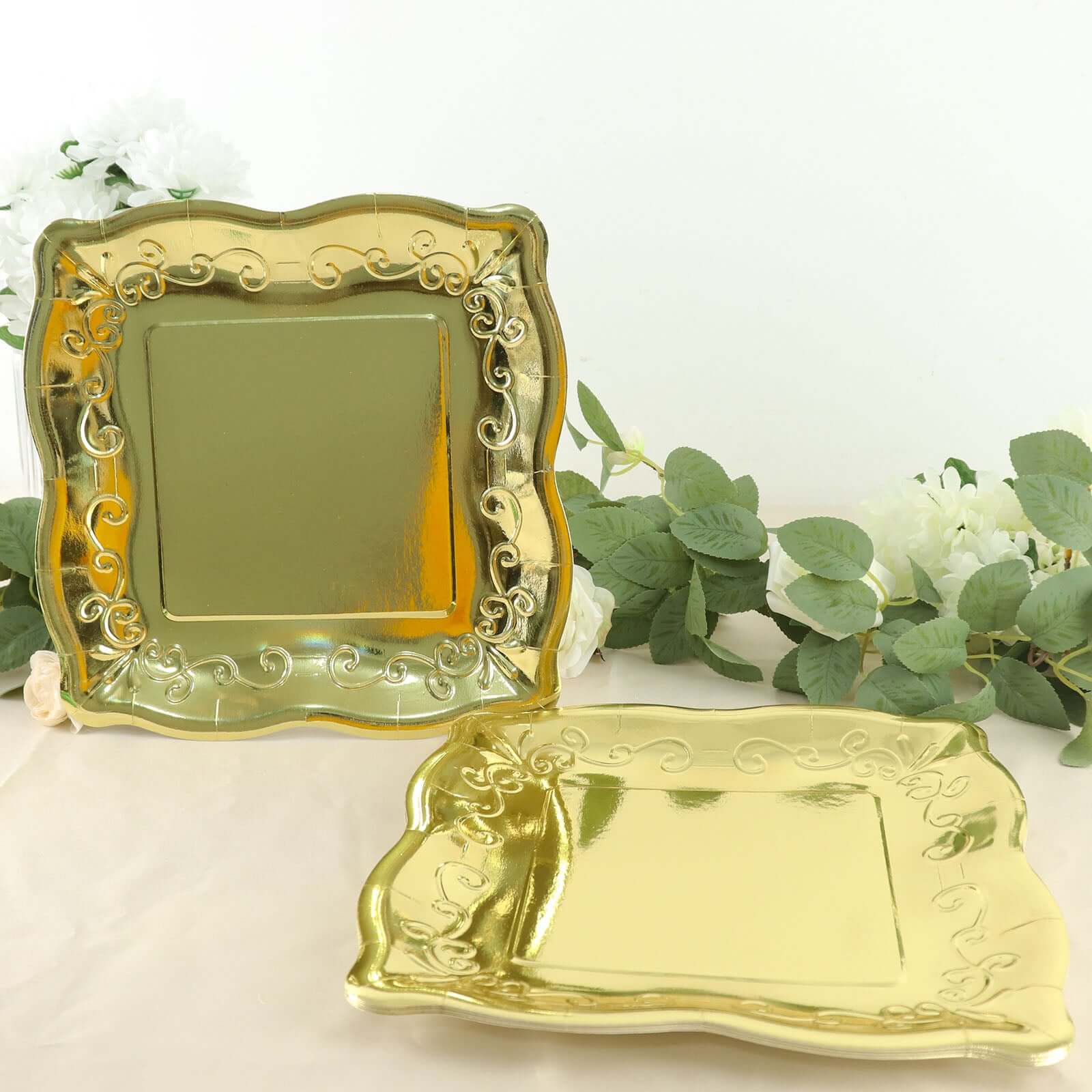 25-Pack Disposable Gold Square Dinner Plates with Vintage Pottery Embossed Design for Glamorous Events