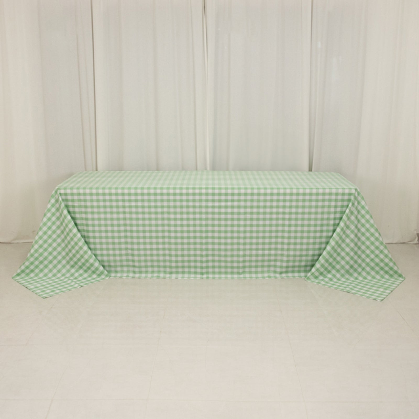 Premium Seamless Checkered Buffalo Plaid Polyester Tablecloth in White and Sage Green, 90x156
