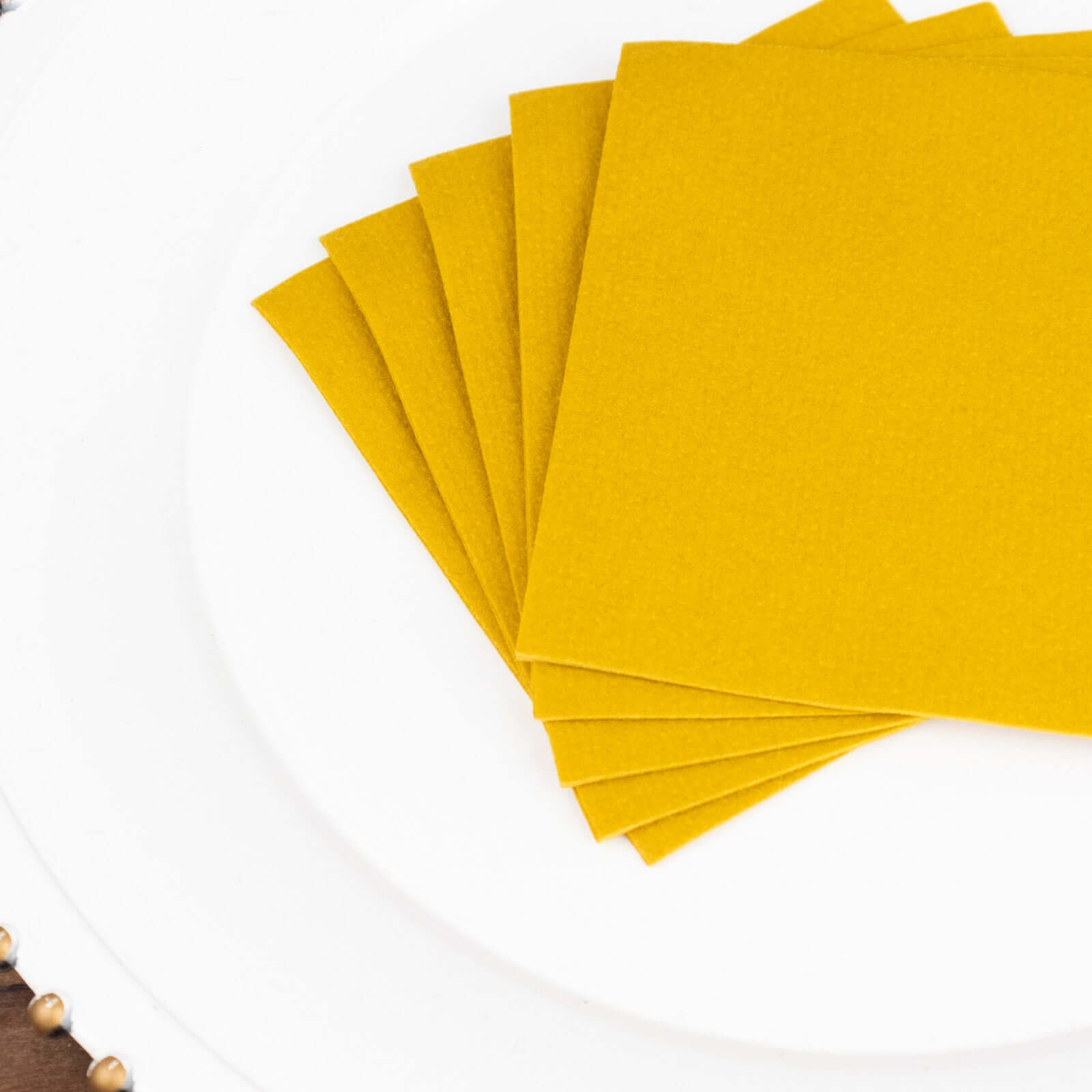 20-Piece Pack of 5x5 Gold Linen-Like Airlaid Beverage Napkins - Super Absorbent & Disposable