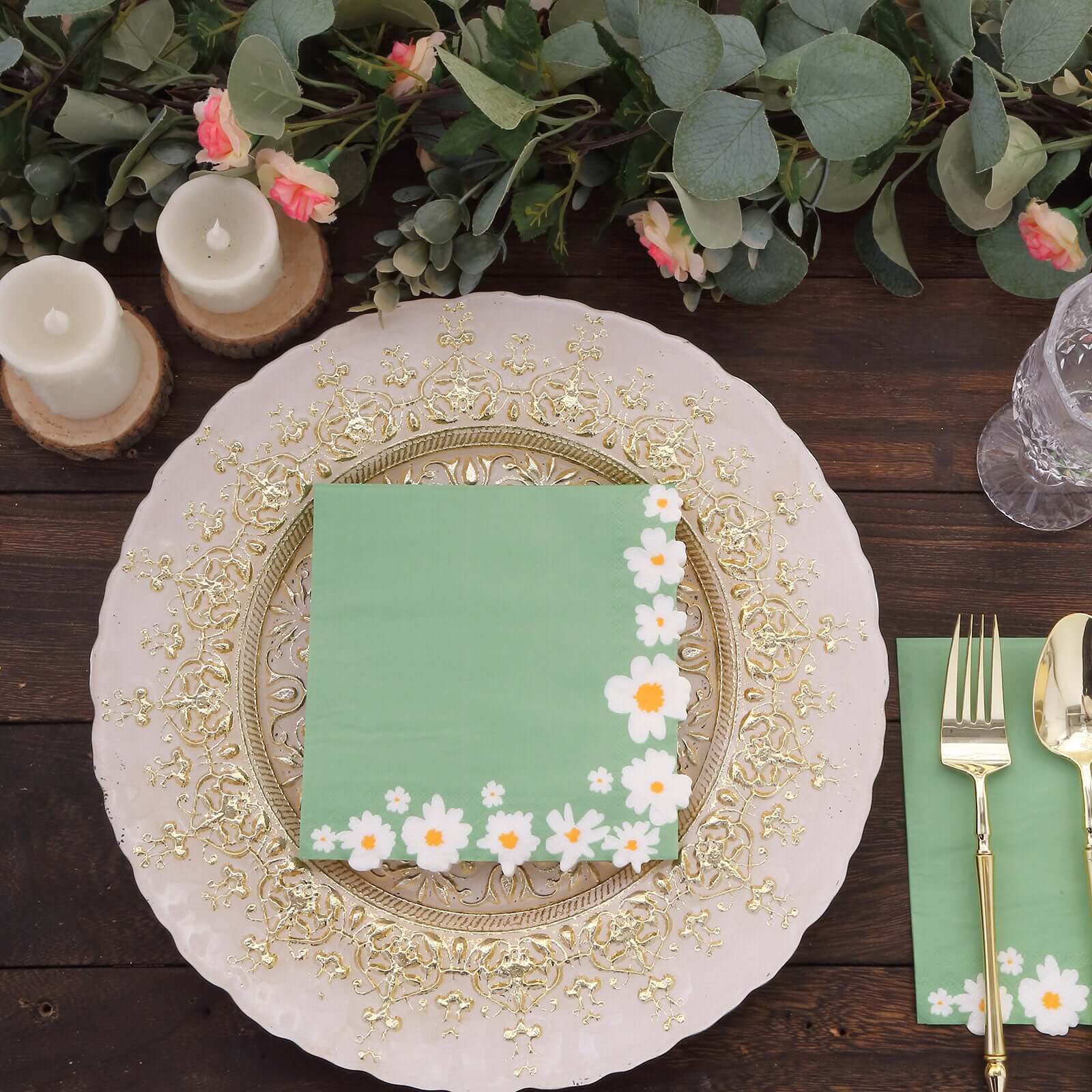 20-Piece Sage Green Daisy Flower 2-Ply Soft 18GSM Paper Beverage Napkins 6.5x6.5
