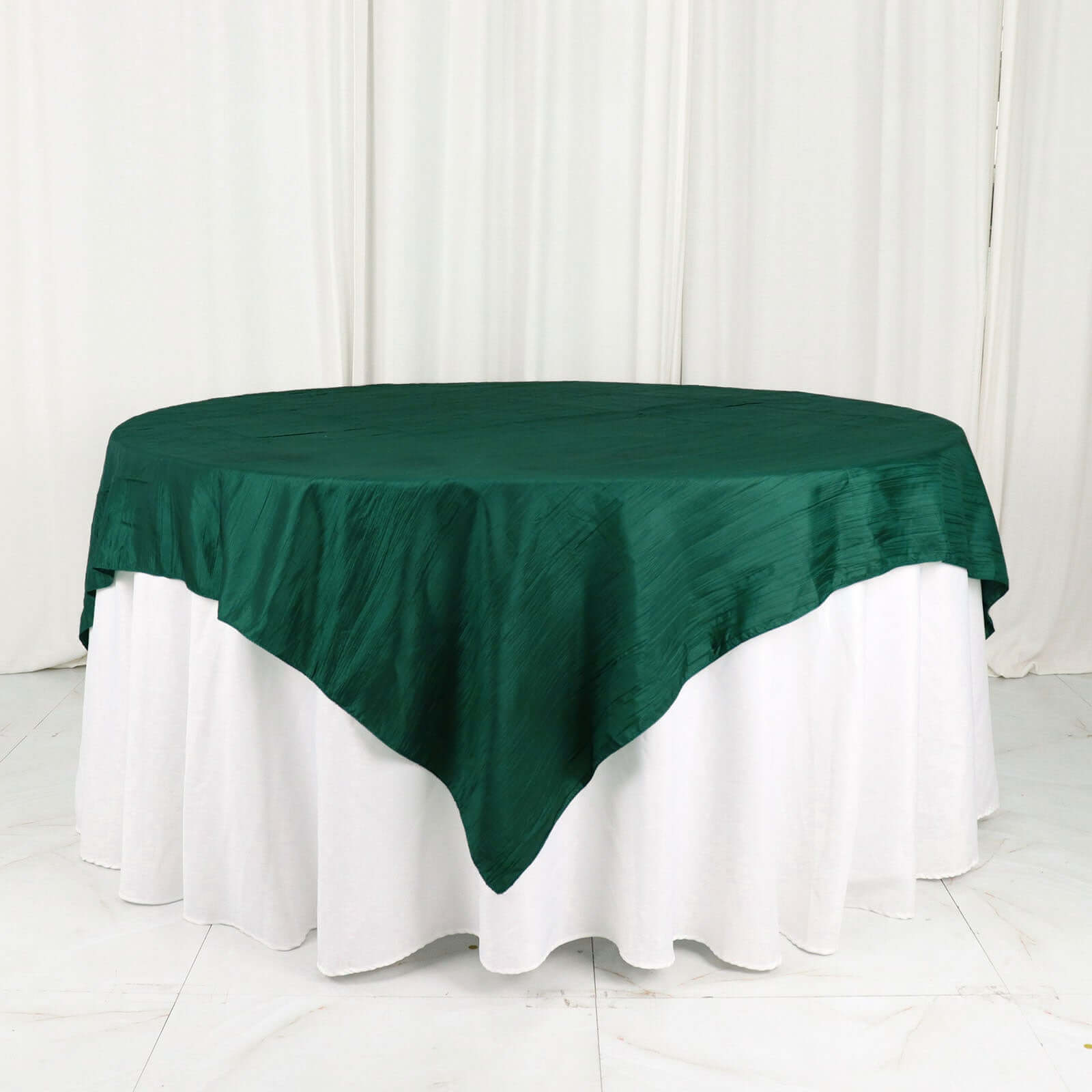72x72 Square Hunter Emerald Green Accordion Crinkle Taffeta Table Overlay