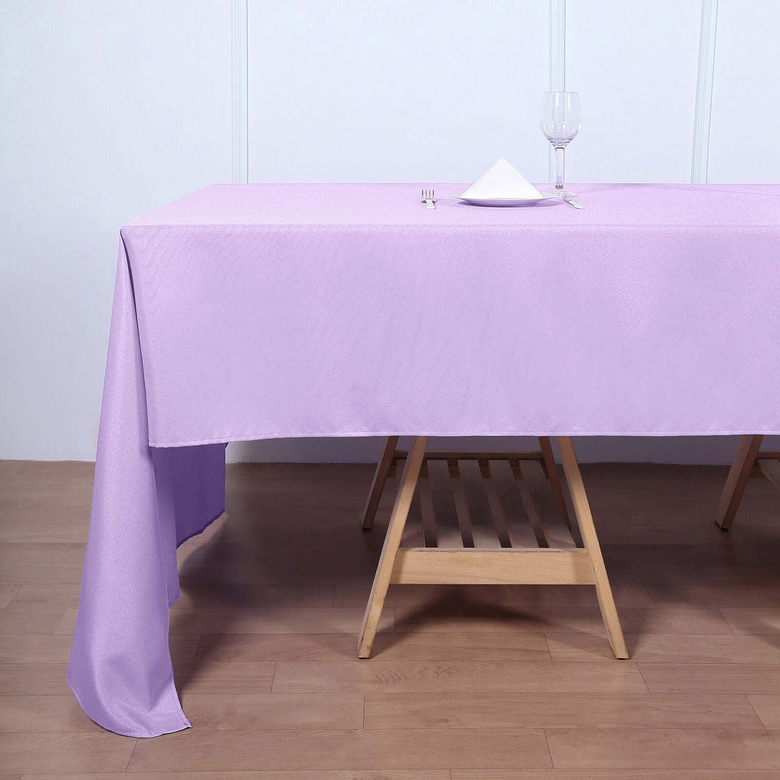 Wrinkle-Resistant Lavender Lilac Polyester Tablecloth 60x126 - Ideal for Events