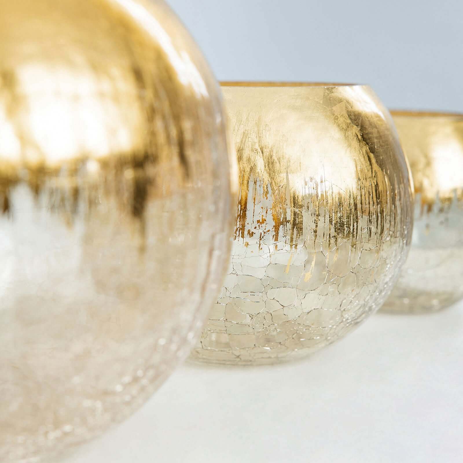 Stylish Gold Foiled Crackle Glass Flower Vase - Ideal Centerpiece for Events, 4.5