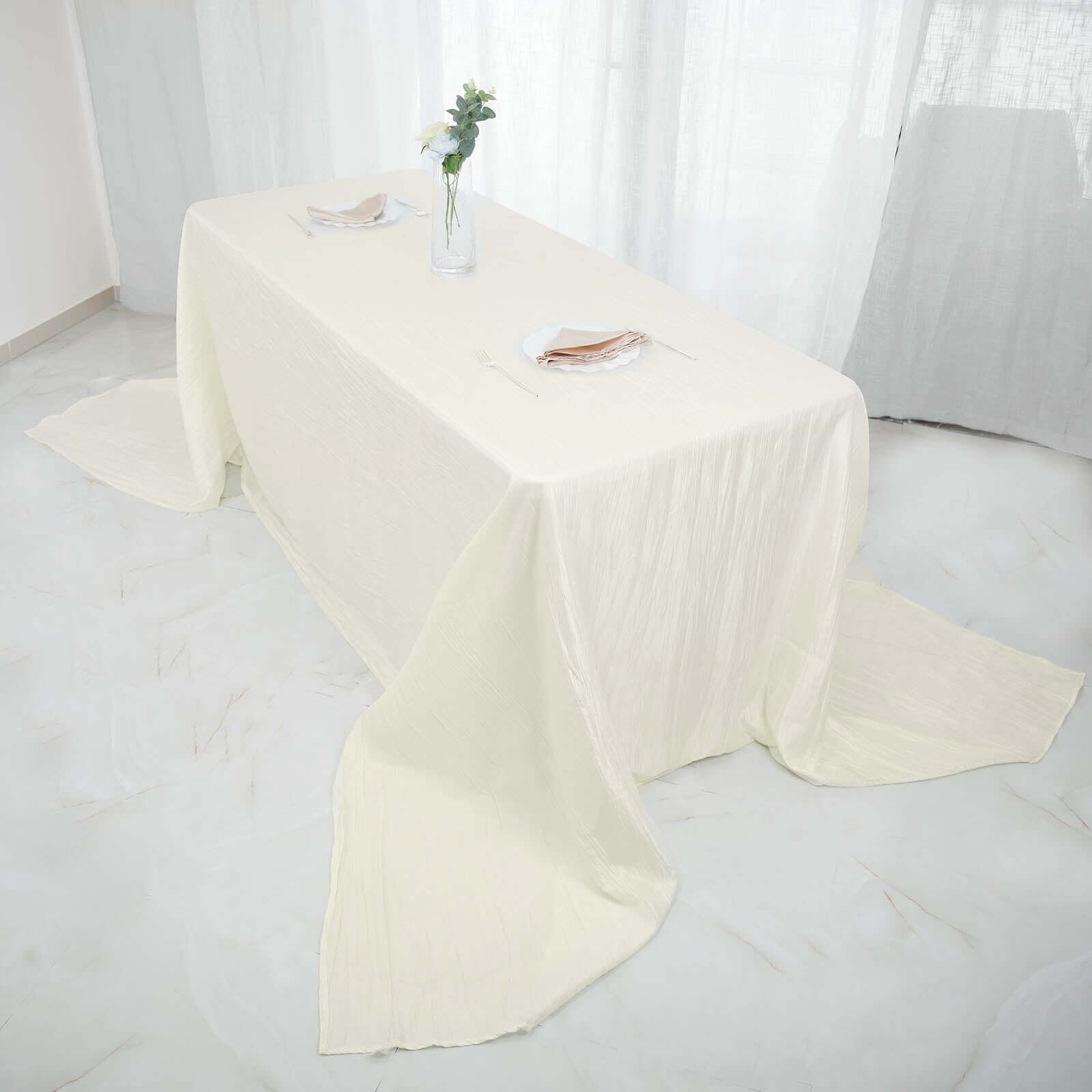 Ivory Crinkle Taffeta Rectangle Tablecloth 90x156 - Seamless Accordion Design