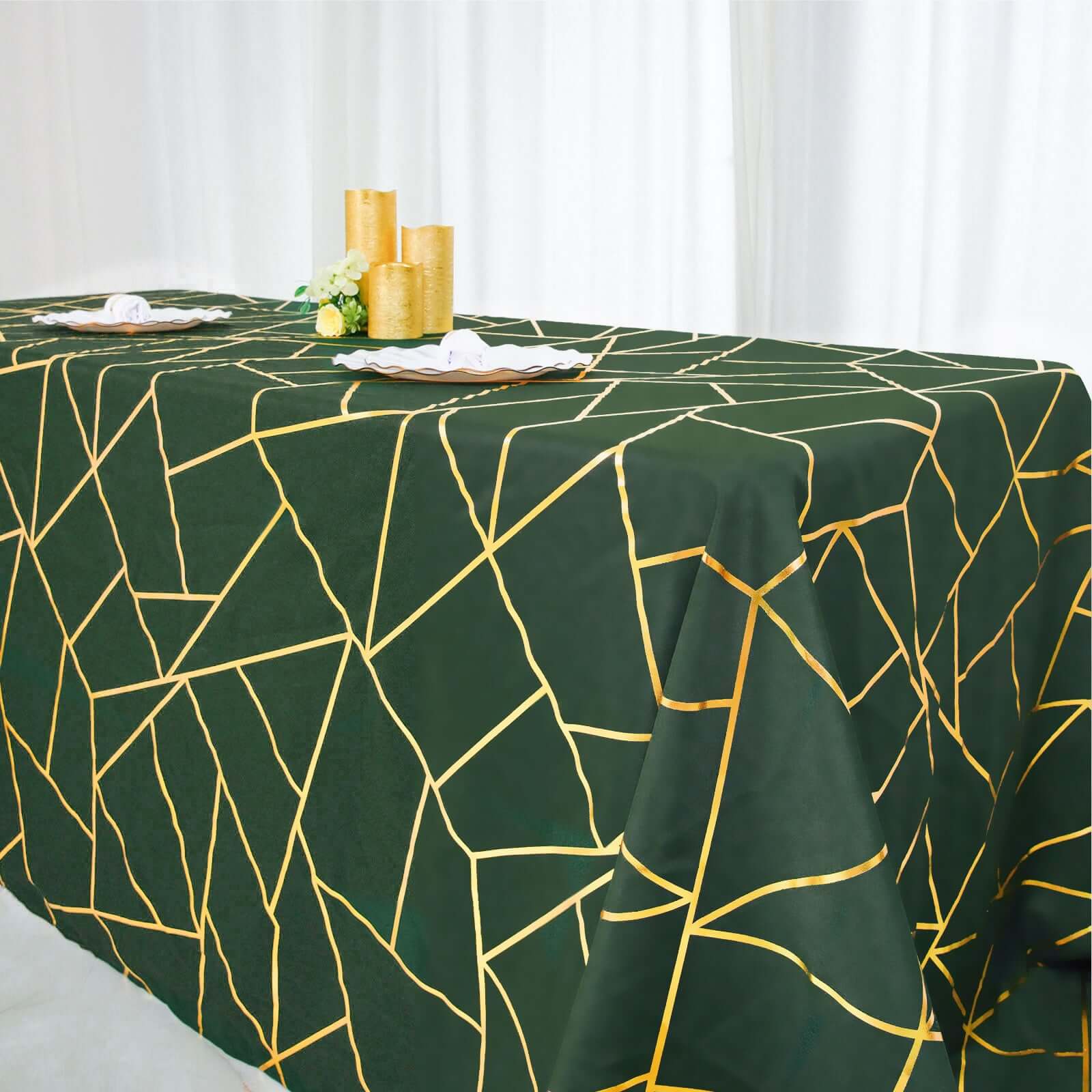 Hot Sale! Wrinkle-Resistant Seamless Polyester Tablecloth in Hunter Emerald Green with Gold Foil Geometric Pattern, 90x132