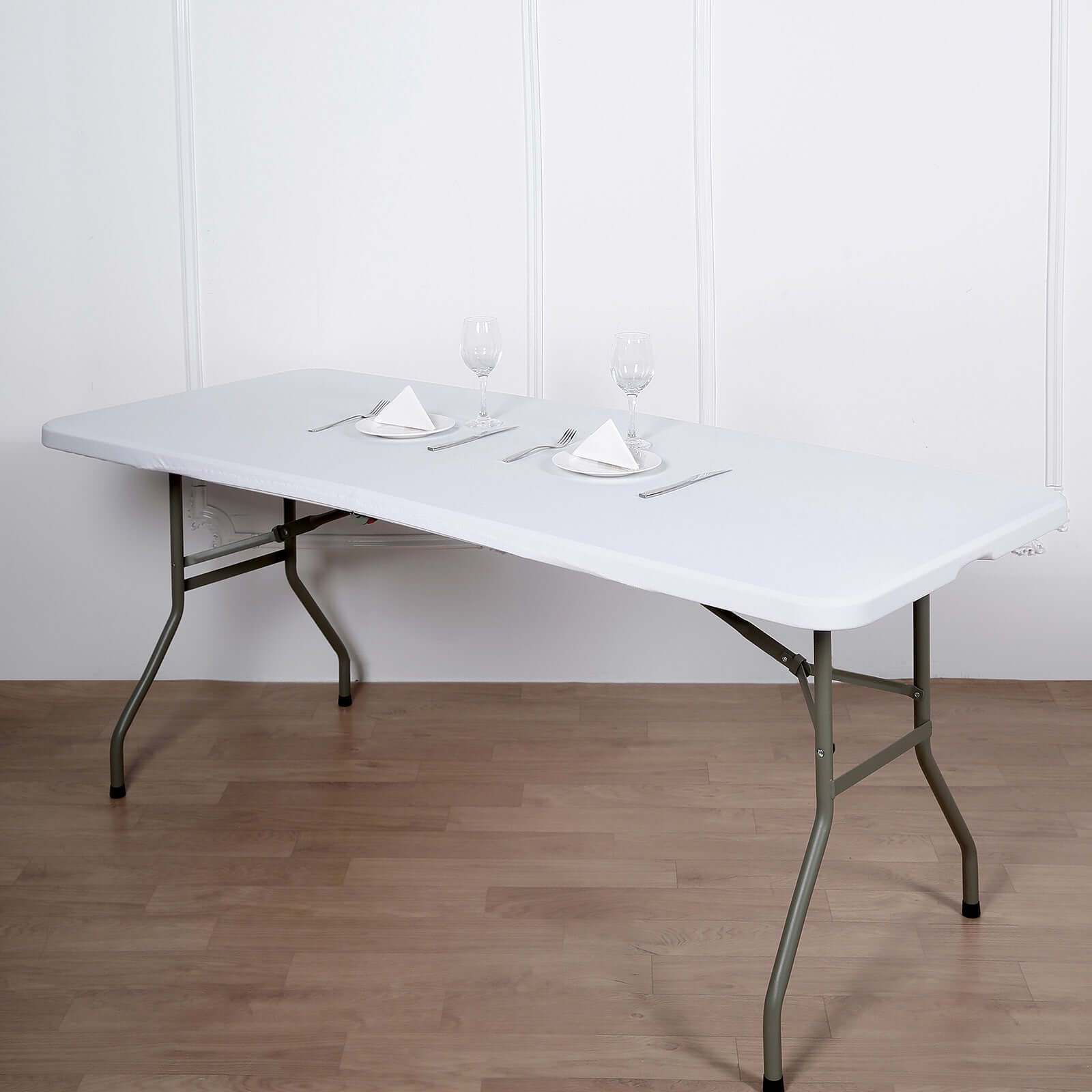 White Stretchy & Wrinkle-Free Spandex Table Topper for 8-Foot Tables