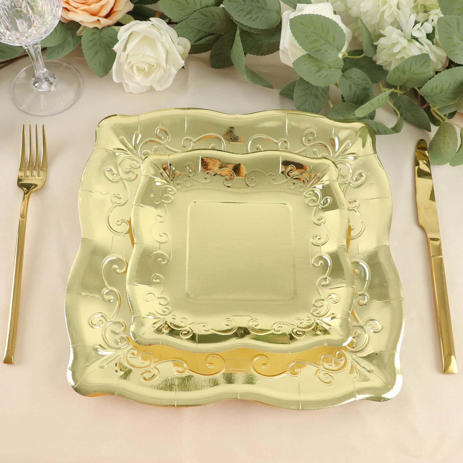 25-Pack Disposable Gold Square Dinner Plates with Vintage Pottery Embossed Design for Glamorous Events