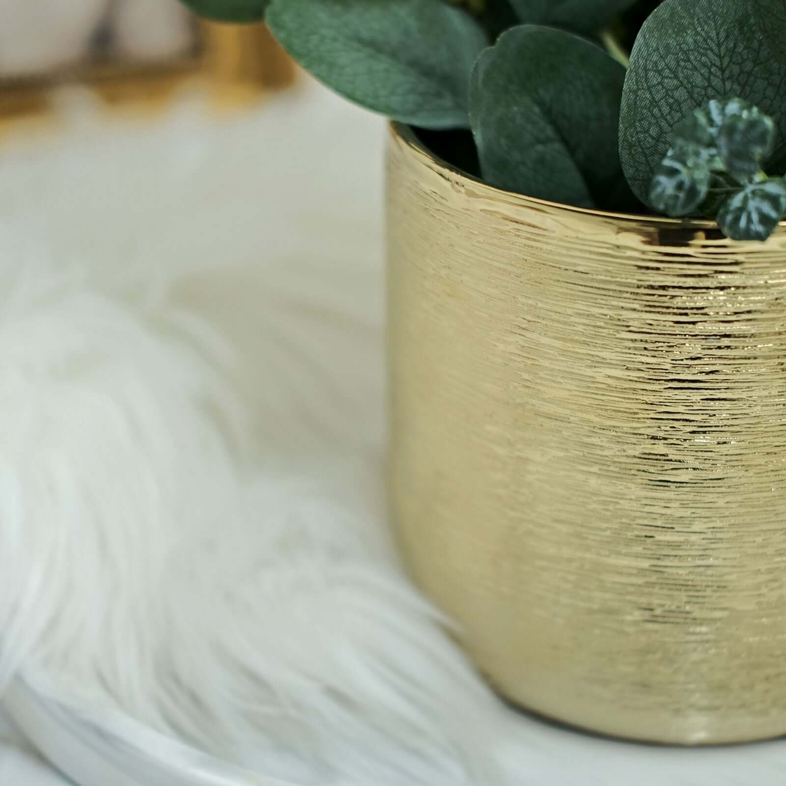 Hot Deal! 2-Pack Metallic Gold Ceramic Indoor Flower Plant Pots with Textured Round Design