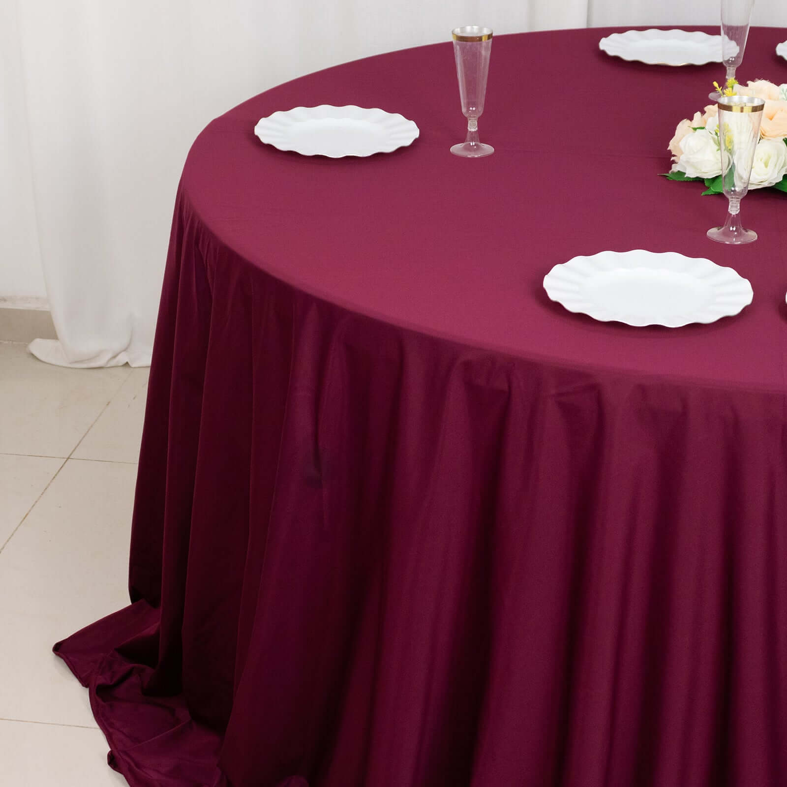 Premium Wrinkle-Free & Stain-Resistant Burgundy 132' Scuba Round Tablecloth for Events