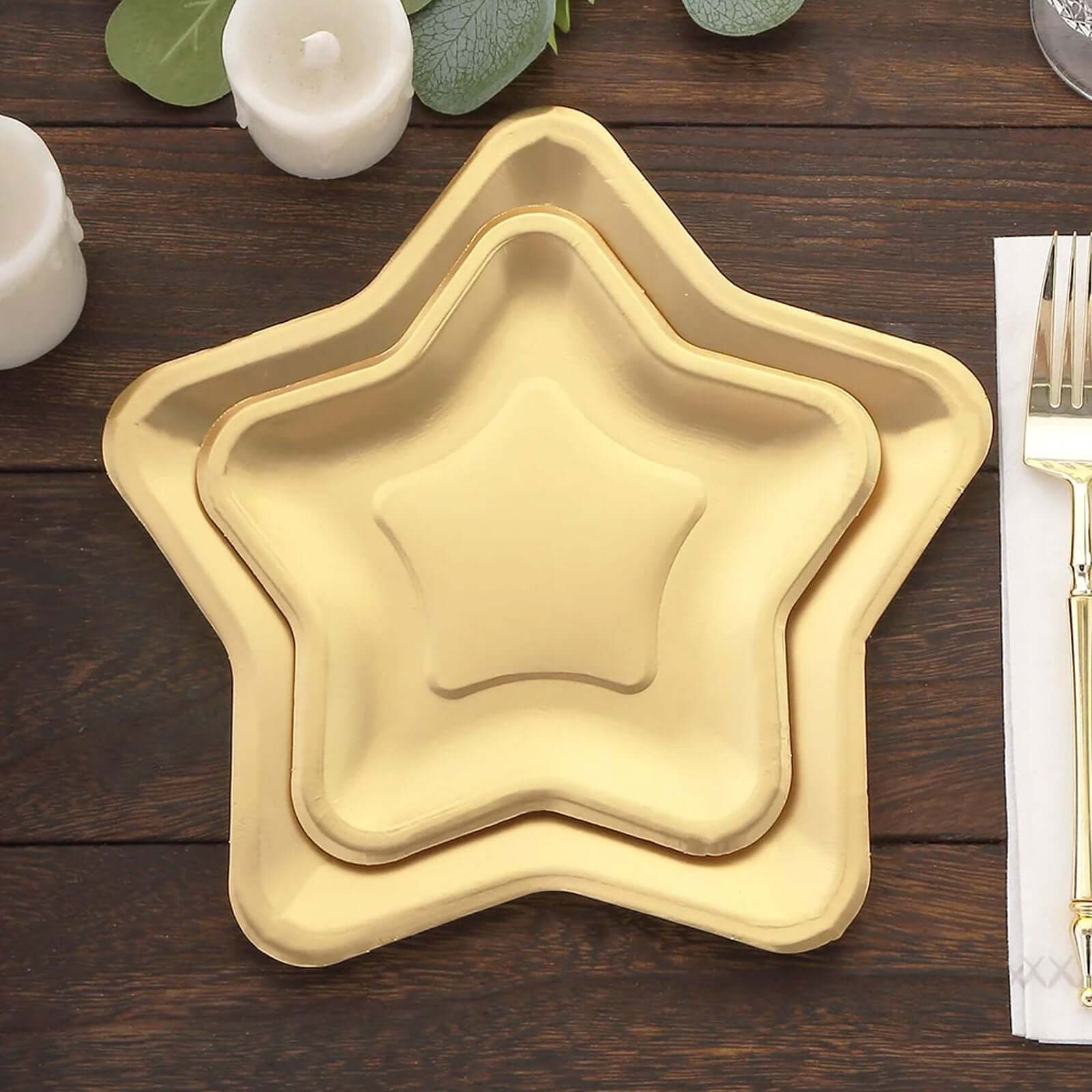 25-Piece Matte Gold Star-Shaped Eco-Friendly Disposable 300GSM 7-Inch Dessert Plates for Festivities