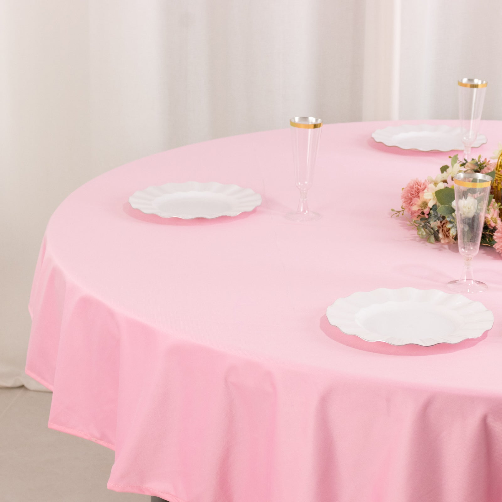 Pink Premium 70-Inch Round Scuba Tablecloth - Stain & Wrinkle Resistant