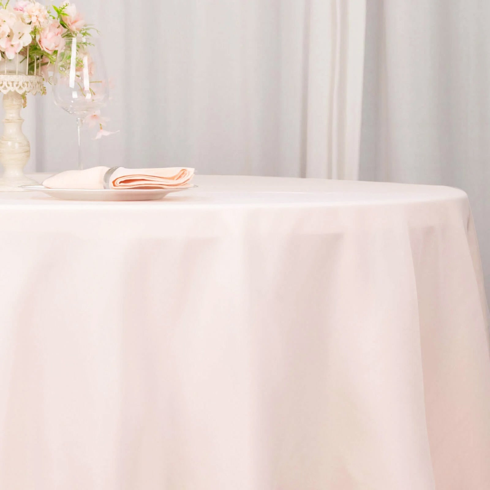 Hot! Seamless 220GSM Wrinkle-Resistant Blush Premium Polyester 132 Round Tablecloth