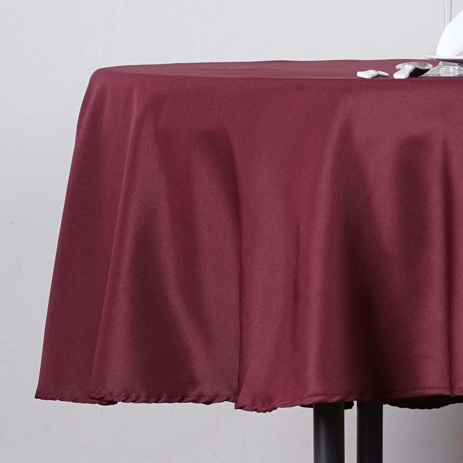 Durable & Wrinkle-Free 70-Inch Burgundy Polyester Round Tablecloth