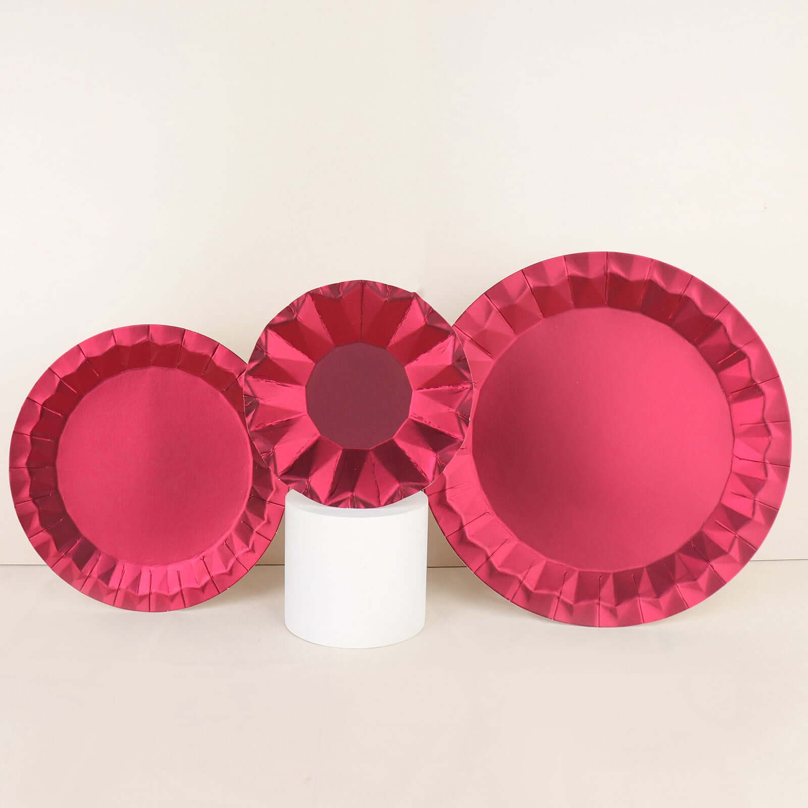 25-Pack 7-Inch Disposable Burgundy Round Dessert Plates with Geometric Prism Rim, 400GSM