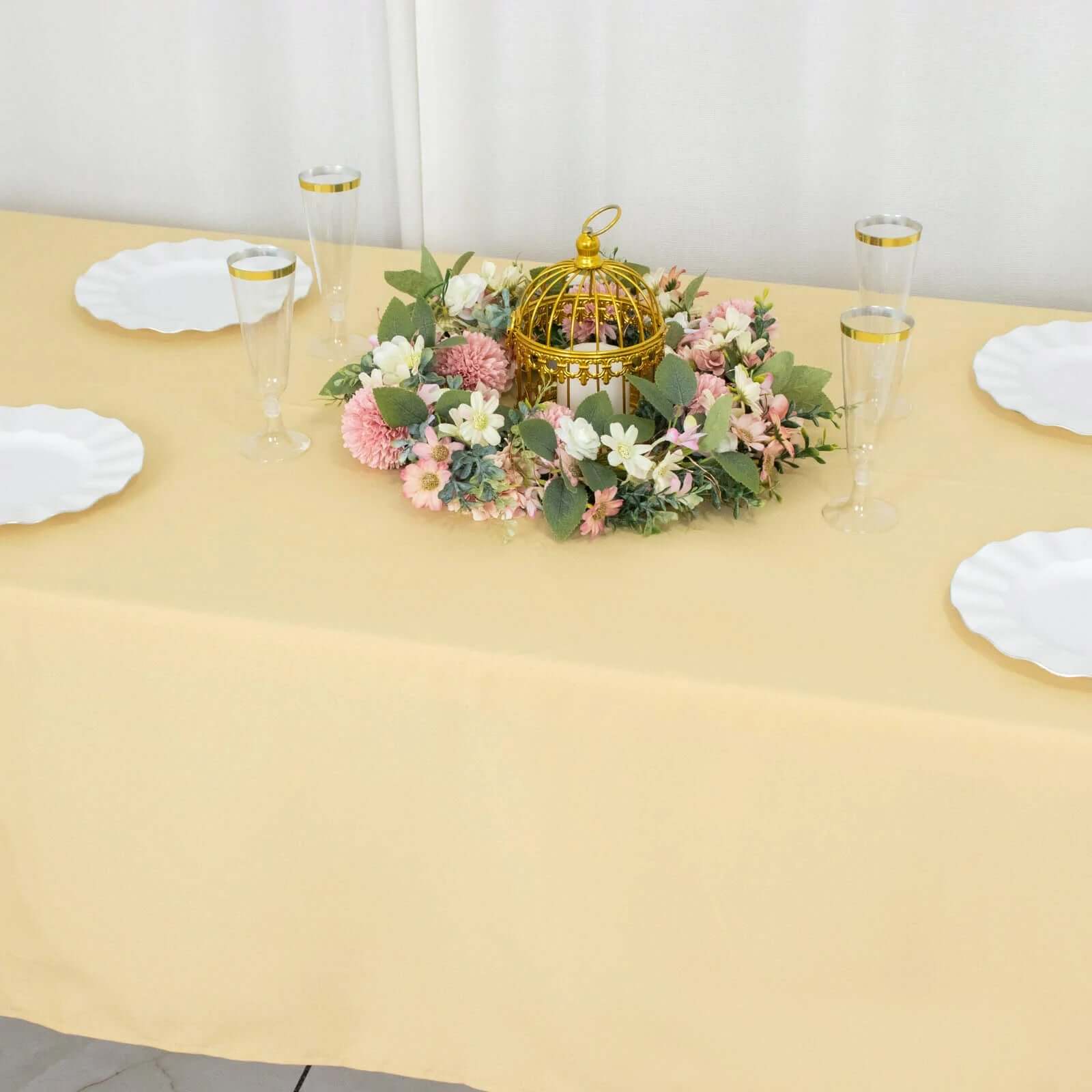Durable 220GSM Wrinkle-Resistant Premium Polyester 60x102 Rectangle Champagne Tablecloth